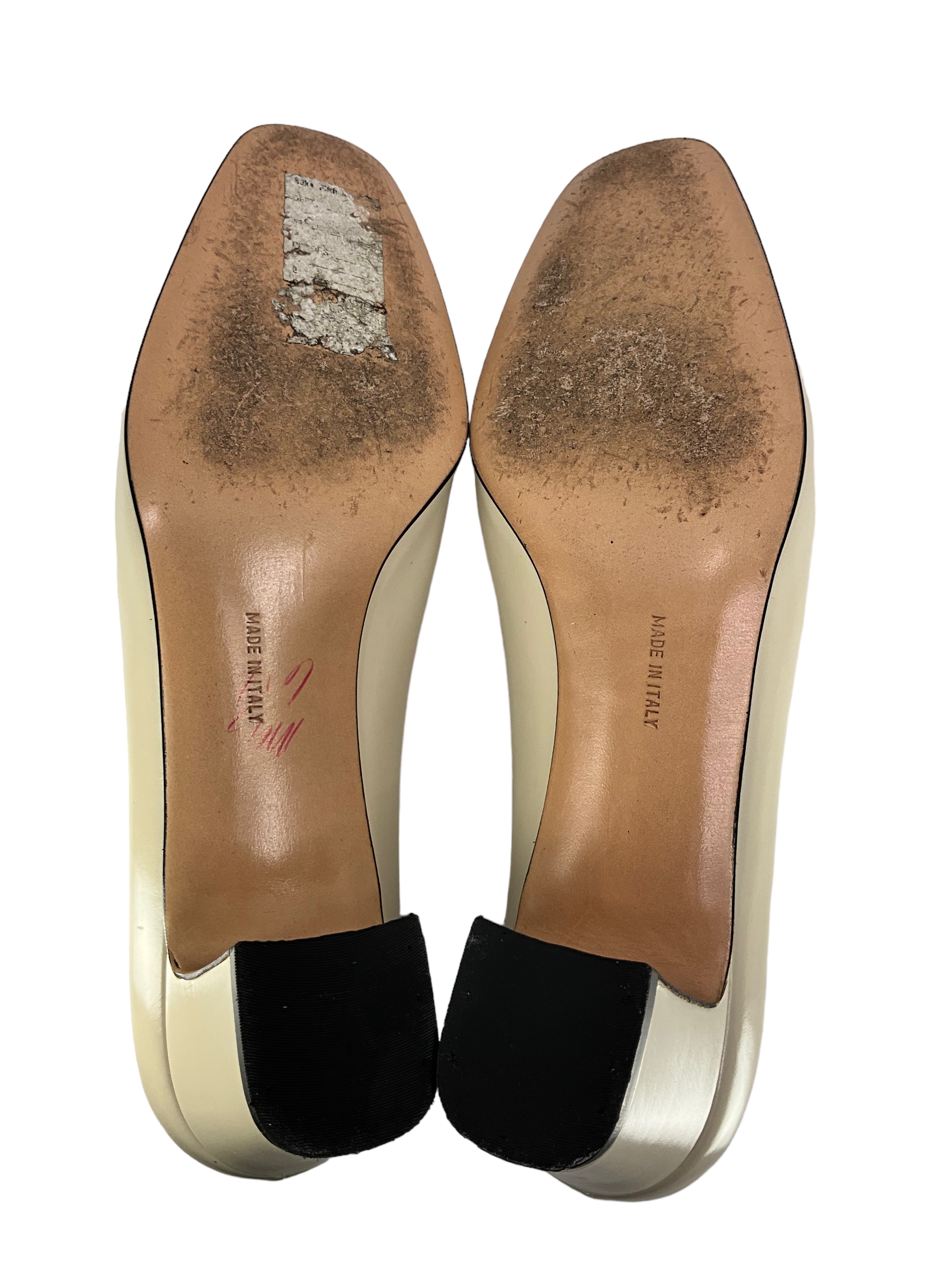 Salvatore Ferragamo Ivory & Gold Heels Women's Size 8.5 - Luxury Designer Pumps for Weddings, Parties & Formal Events