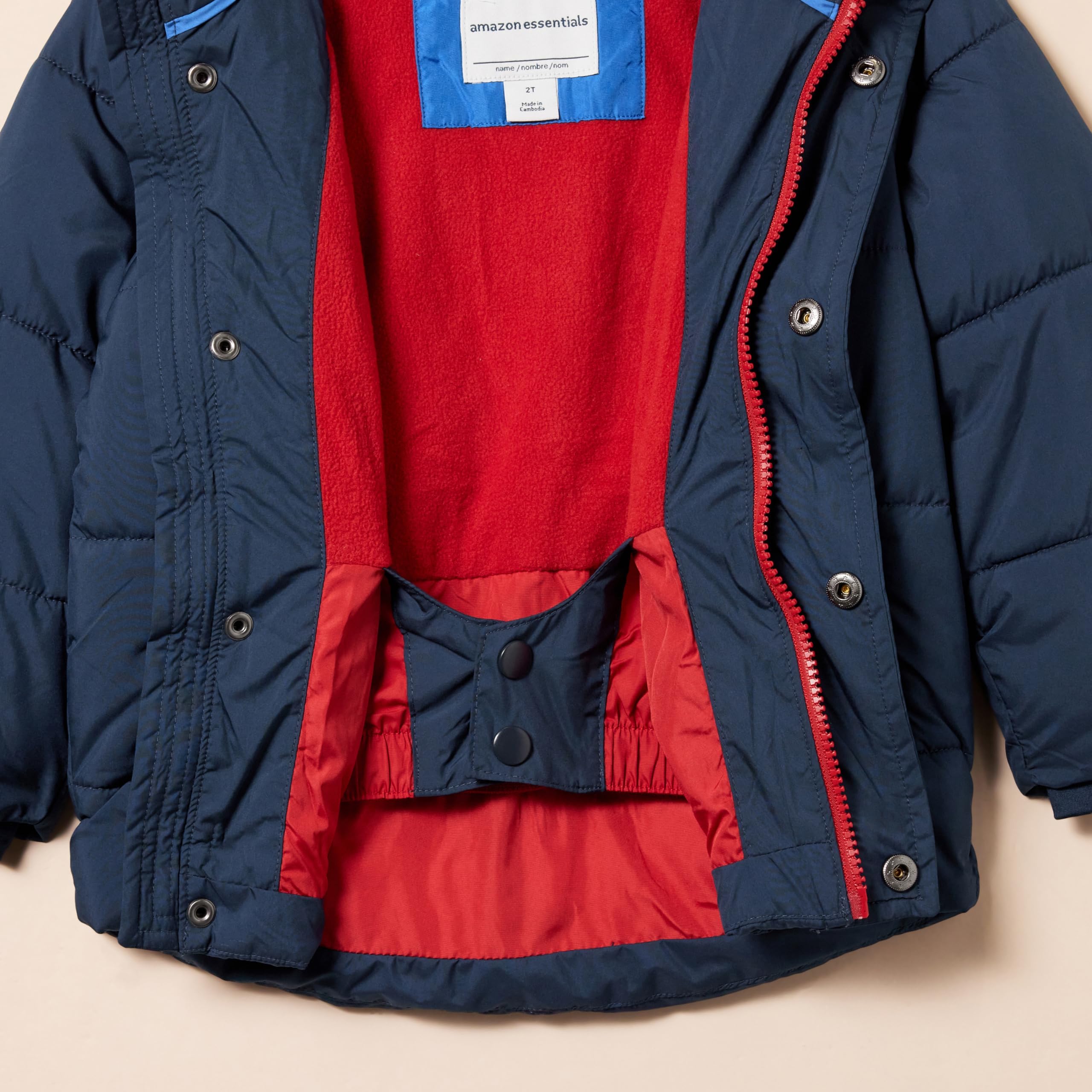 Amazon Essentials Heavyweight Hooded Puffer Jacket for Babies, Toddlers & Boys - Warm Winter Coat for Outdoor Play, School & Cold Weather Activities