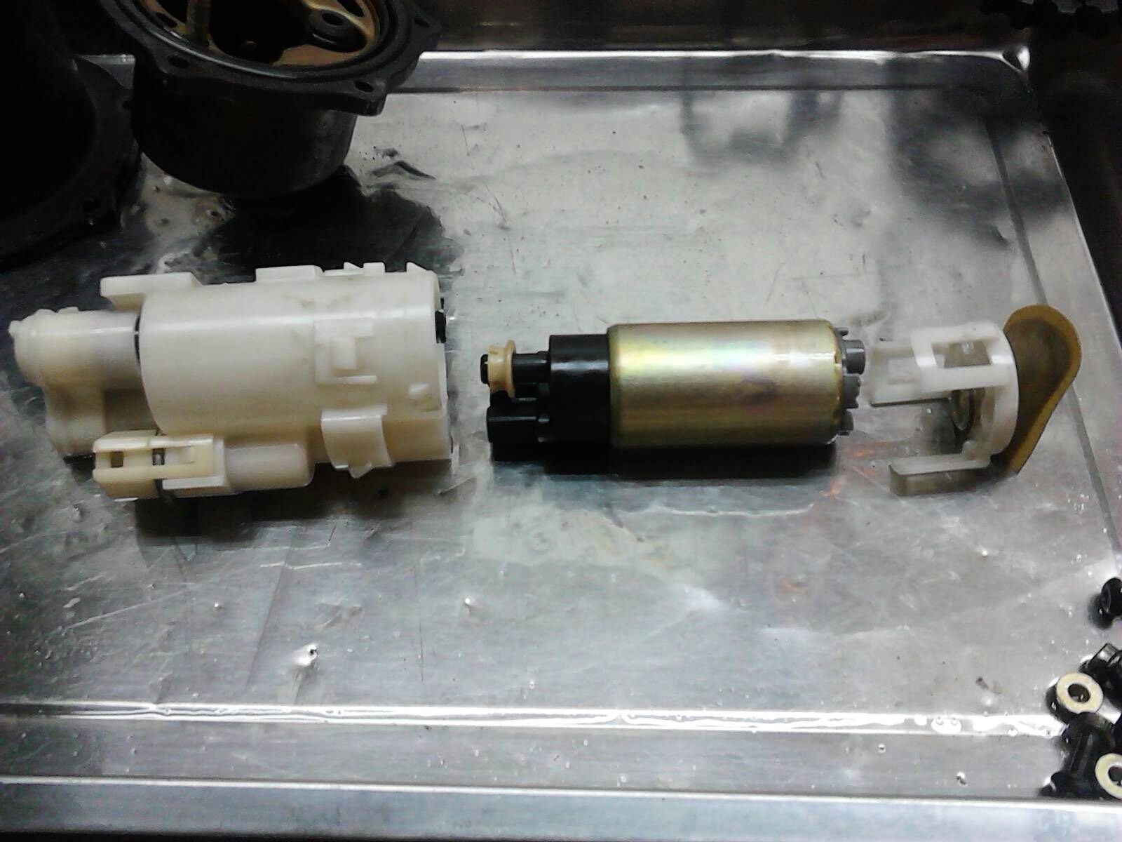 High-Performance Fuel Pump Motor XL 1000 for Varadero XL1000 V SD01 Fuel Injection System - Perfect for Motorcycle Upgrades & Engine Maintenance