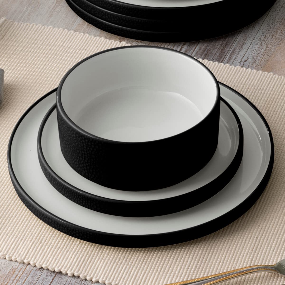 Noritake ColorTex Stone Black 9.75