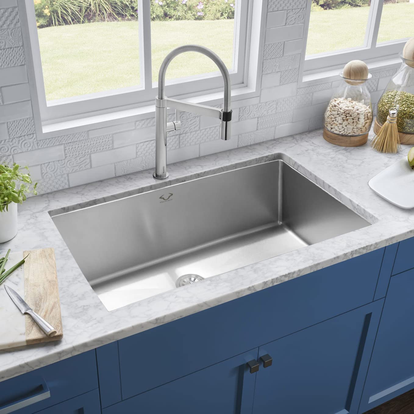 32x18 Inch Undermount Stainless Steel Kitchen Sink - 16 Gauge Single Bowl with Accessories (Sink, Grid, Drain Assembly, Cap, Towel) - Perfect for Modern Kitchens & Home Renovations