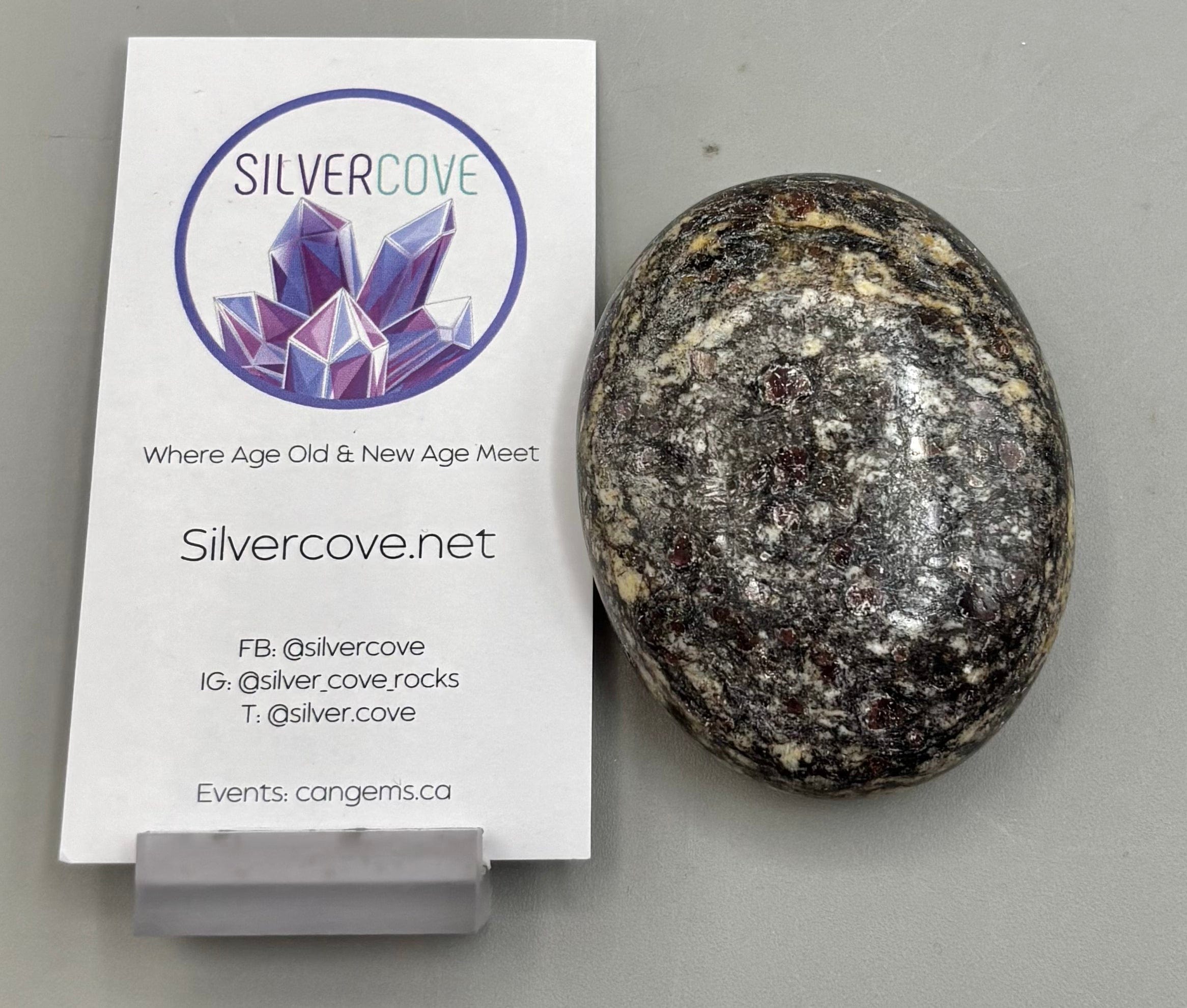 Natural Canadian Staurolite & Garnet Palm Stone - Healing Crystal for Meditation, Stress Relief & Energy Balancing | Perfect for Yoga, Reiki & Spiritual Practices