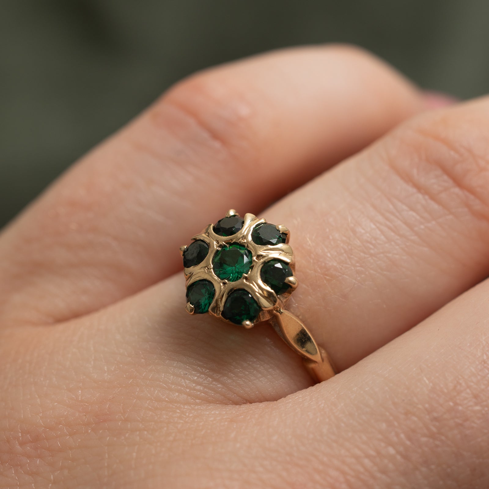 Synthetic Spinel Cluster Ring - 0.34 Carat Total Weight - Size 6 - Elegant Statement Jewelry for Women, Perfect for Weddings, Parties & Special Occasions