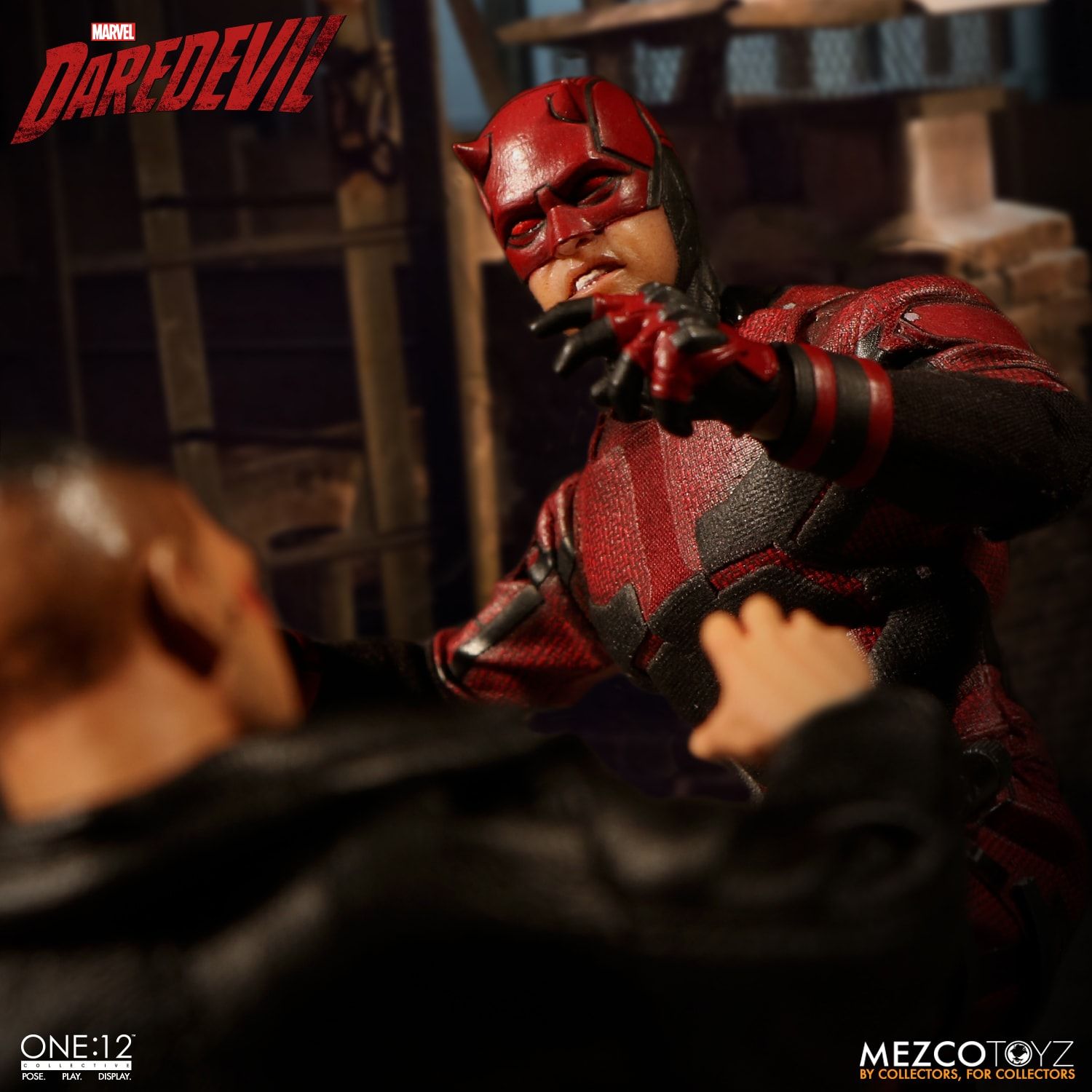 Mezco Toyz One:12 Collective Marvel Comics Daredevil 1/12 Scale Action Figure - Premium Collectible Superhero Toy for Display & Play - Perfect for Marvel Fans & Collectors