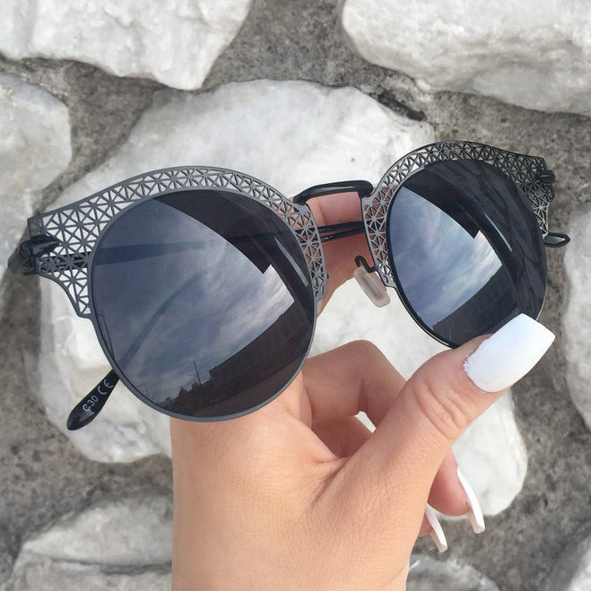 Black Angel Sunnies - Stylish & UV Protection Sunglasses for Women & Men - Perfect for Beach, Driving & Outdoor Activities