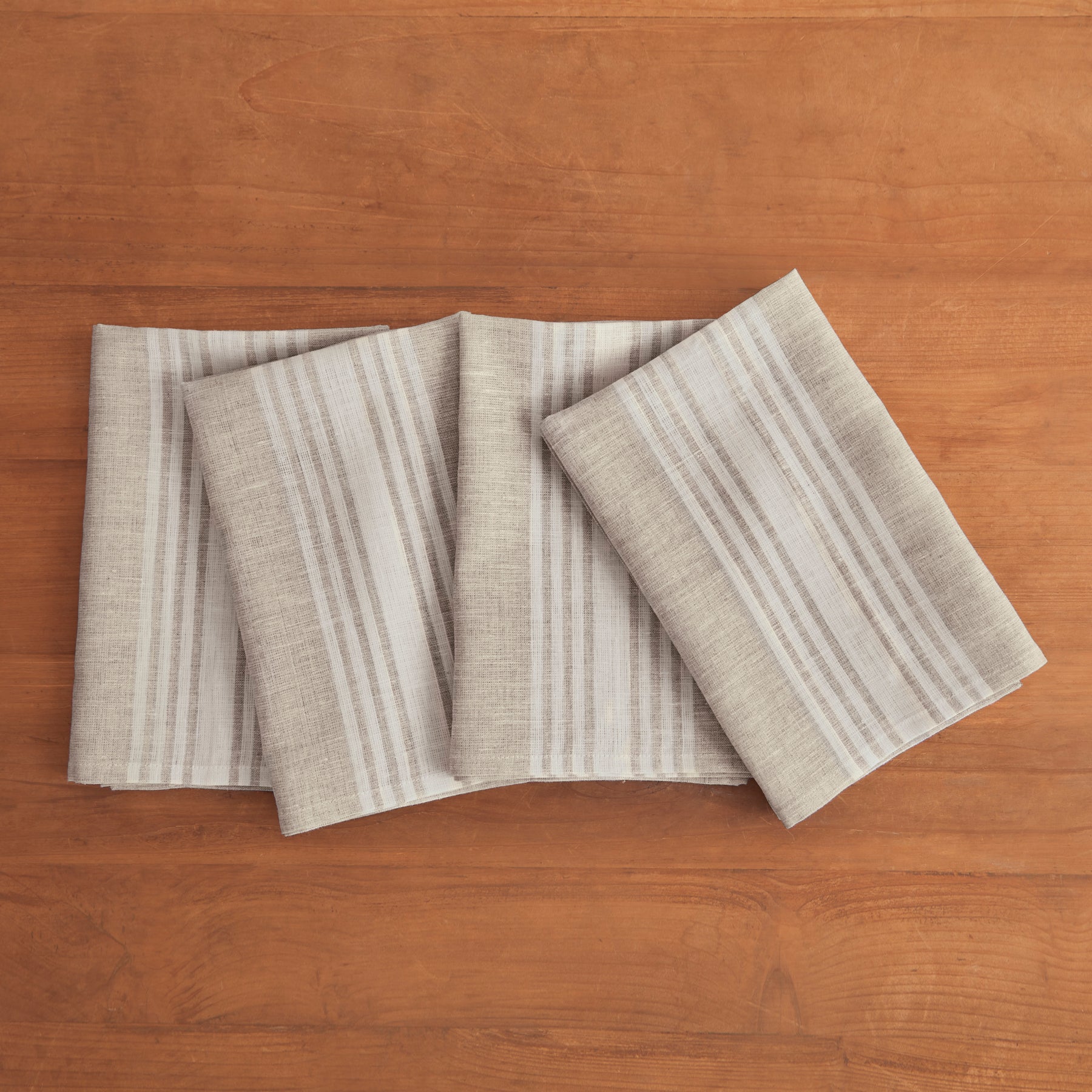 Farmhouse Style Cotton Napkins - Set of 4 for Dining, Kitchen & Party Decor - Rustic Table Linens for Everyday Use & Special Occasions