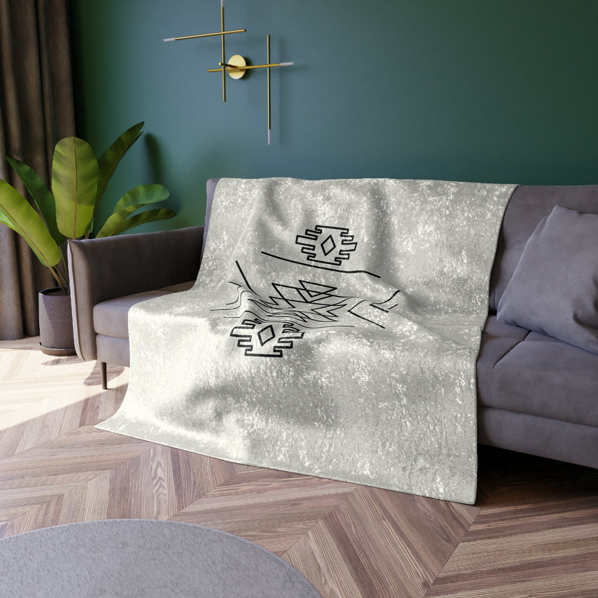 Soft Crushed Velvet Blanket with Aztec Motif Print - Boho Chic Throw for Bedroom, Couch & Living Room - Perfect for Cozy Nights, Home Decor and Gift Giving