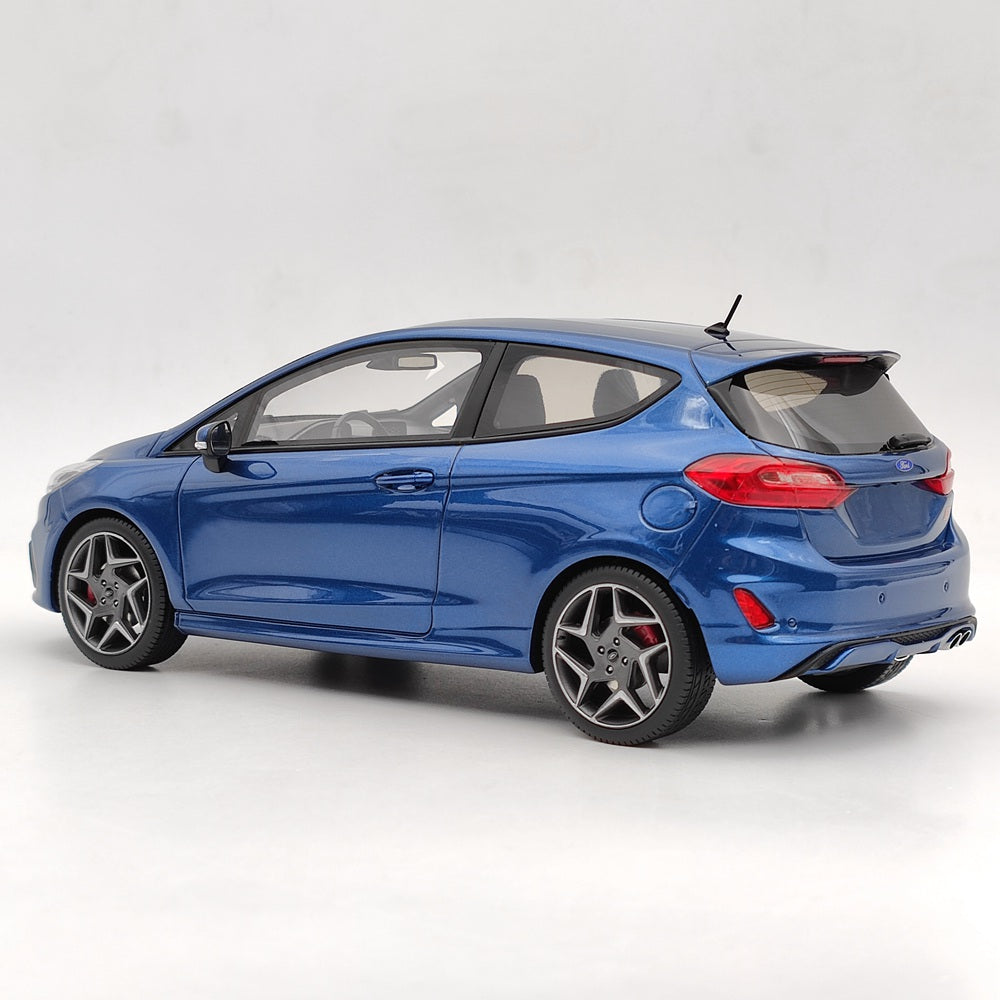 1/18 Scale Ford Fiesta ST 2020 Resin Model Car - Limited Edition Blue Collectible Toy (DNA000092) | Perfect for Car Enthusiasts, Display Collections & Gift Giving