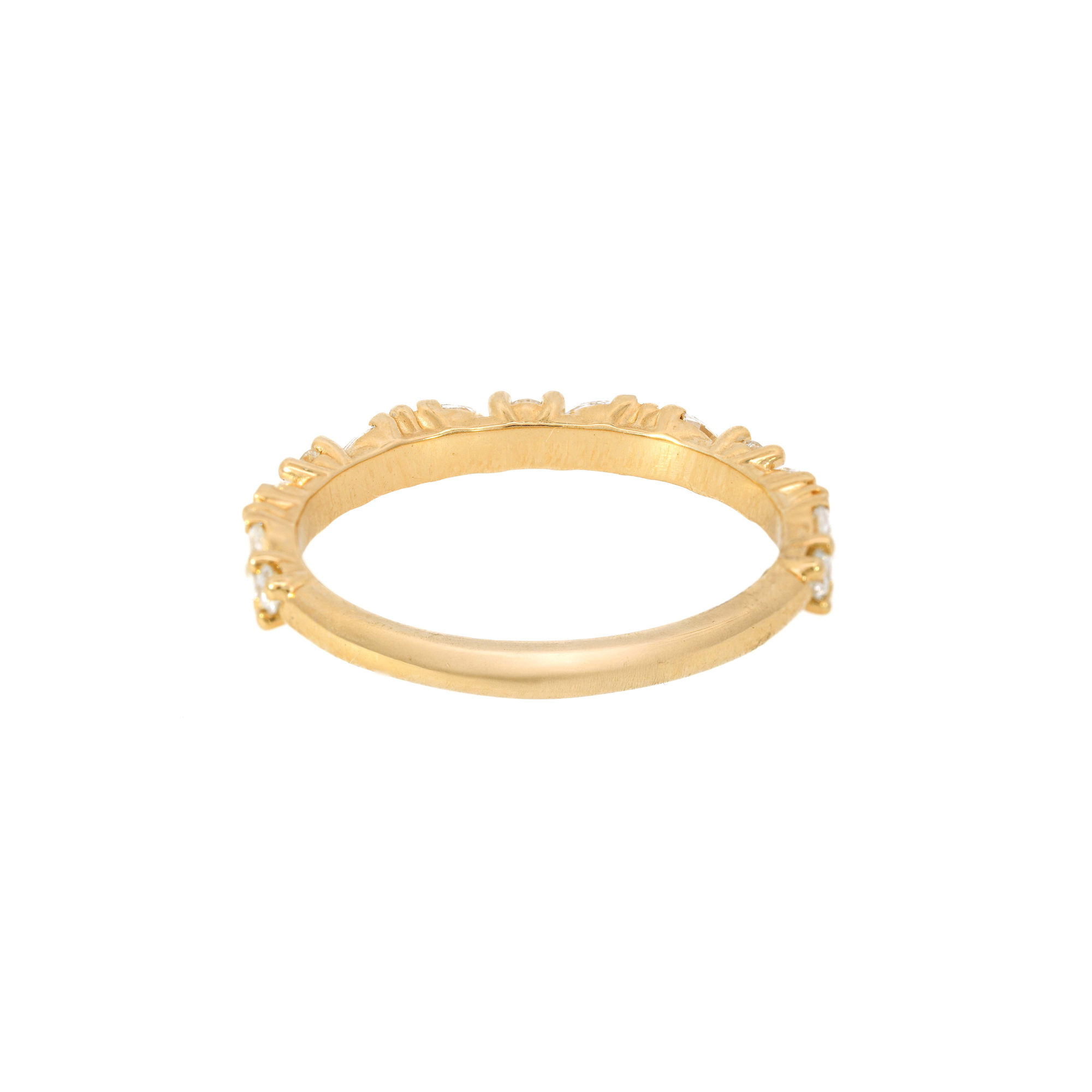 Lillianne Diamond Band Ring for Women - Elegant Wedding, Engagement & Anniversary Jewelry Gift - Perfect for Special Occasions & Everyday Wear