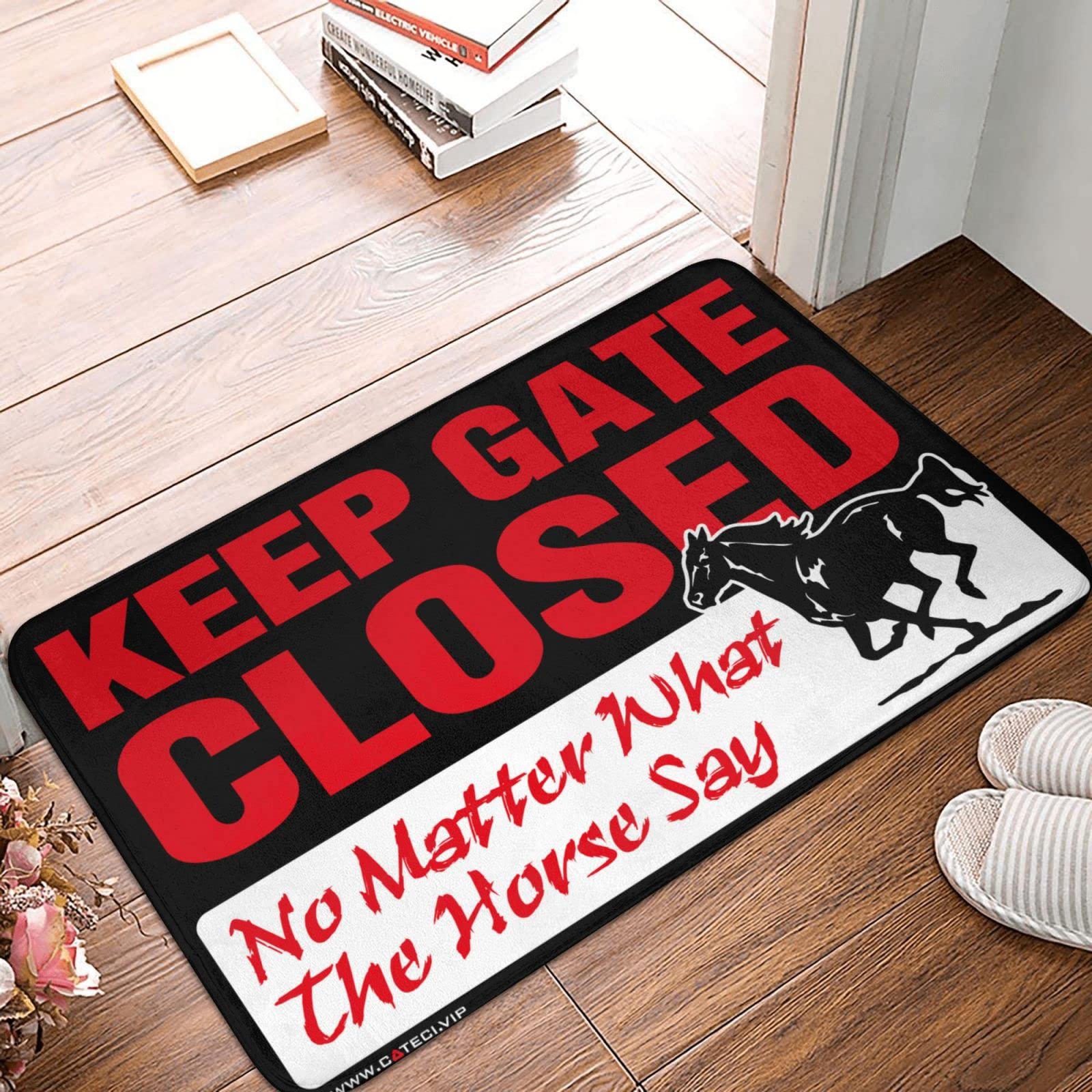 Funny Spring Door Mat - 'Keep Gate Closed Noter What The Horse Say' Rug for Outdoor Entry, Man Cave & Bathroom Decor (50x80cm) - Perfect for Front Porch, Garage or Farmhouse Entrance