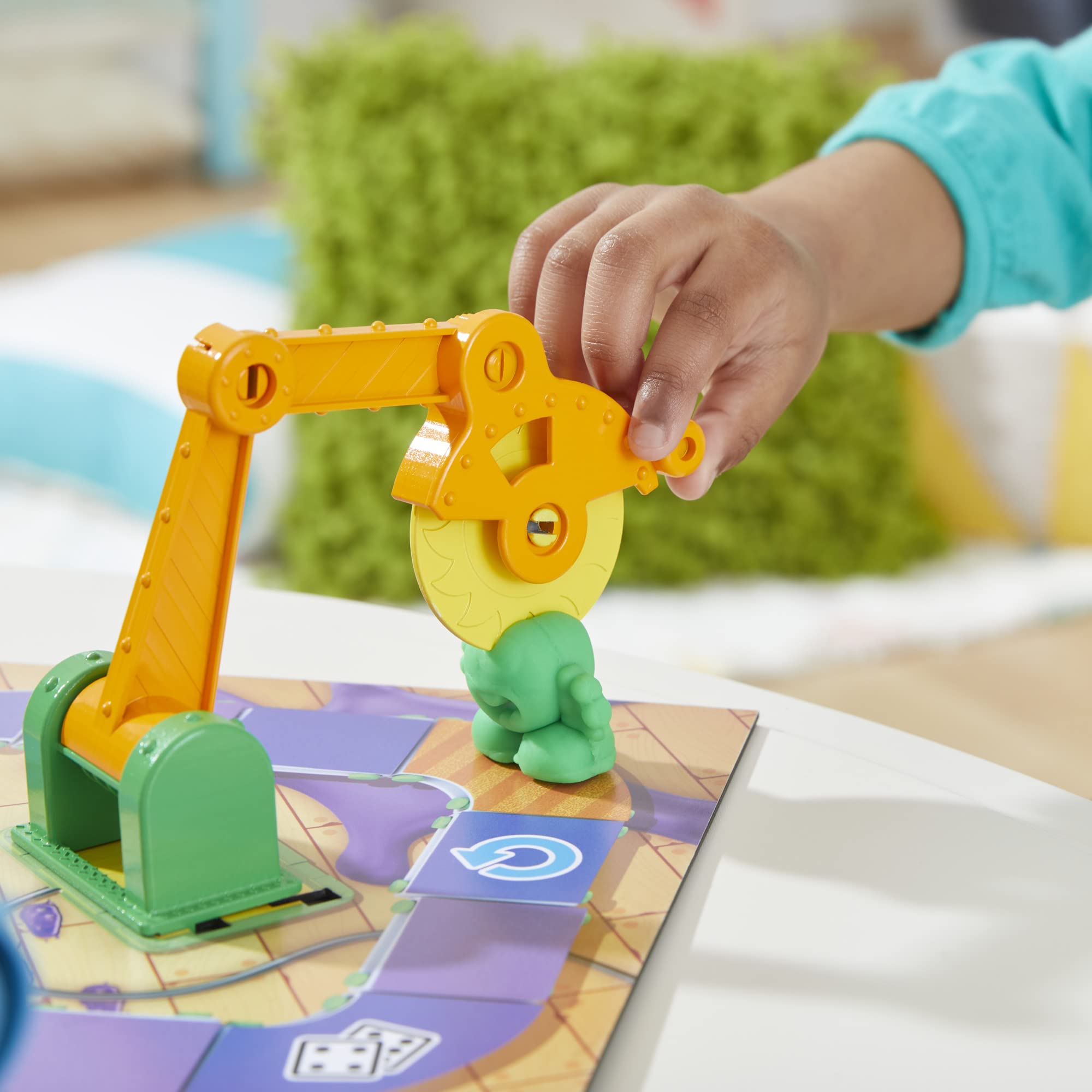 Hasbro Grape Escape Board Game for Kids Ages 5+ | Fun Family Game with Modeling Clay | Perfect for Family Game Nights & Kids' Parties