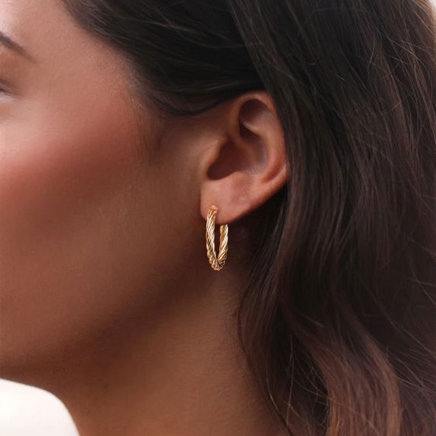 Dreamfox 6/8 Pairs Small Huggie Hoop Earrings for Women - Hypoallergenic 14K Gold Plated Minimalist Stud Earrings Set - Perfect for Christmas Gifts, Daily Wear, Work, Parties & Special Occasions