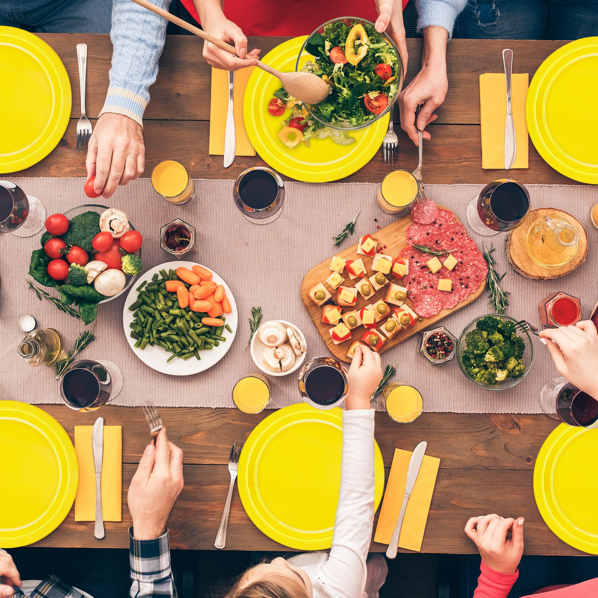 QZYL 50-Pack Disposable 9-Inch Round Paper Plates - Yellow Dinner Plates for Parties, Picnics, Weddings & Events | Eco-Friendly Party Supplies for Daily Meals, Anniversaries & Festive Gatherings