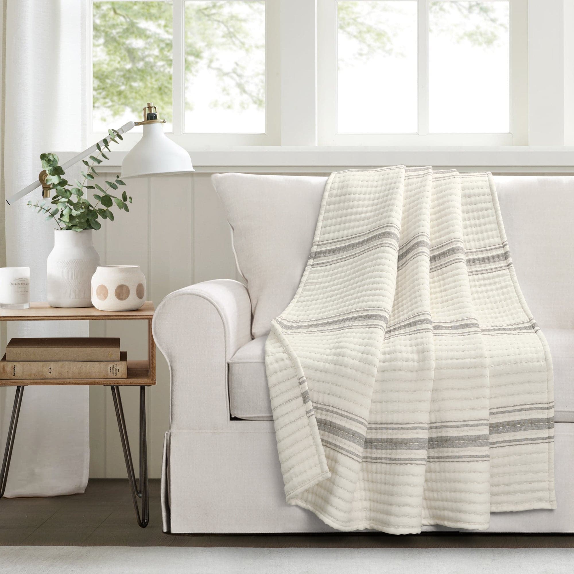 Farmhouse Stripe Kantha Pick Stitch Yarn Dyed Cotton Woven Throw Blanket - Cozy Handmade Bedspread for Sofa, Couch & Home Decor - Perfect for Living Room, Bedroom & Gift Giving