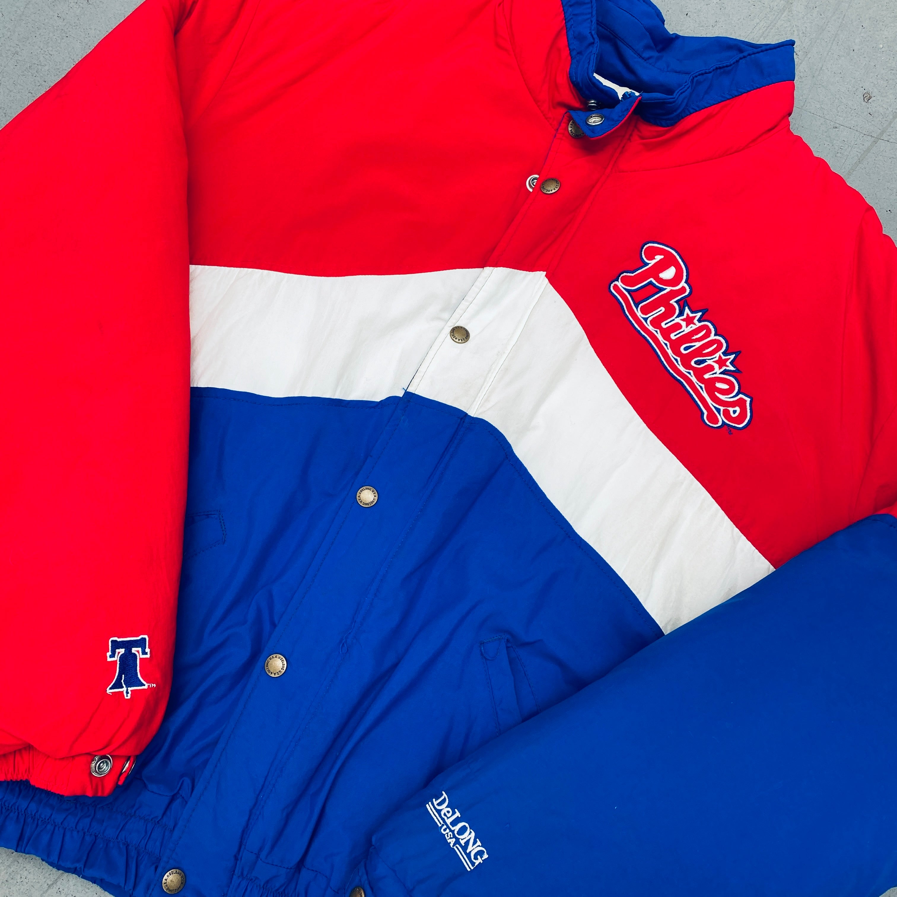 Philadelphia Phillies 1990s Vintage DeLong Full Zip Jacket XL - Retro Baseball Fan Apparel for Games, Collecting & Casual Wear