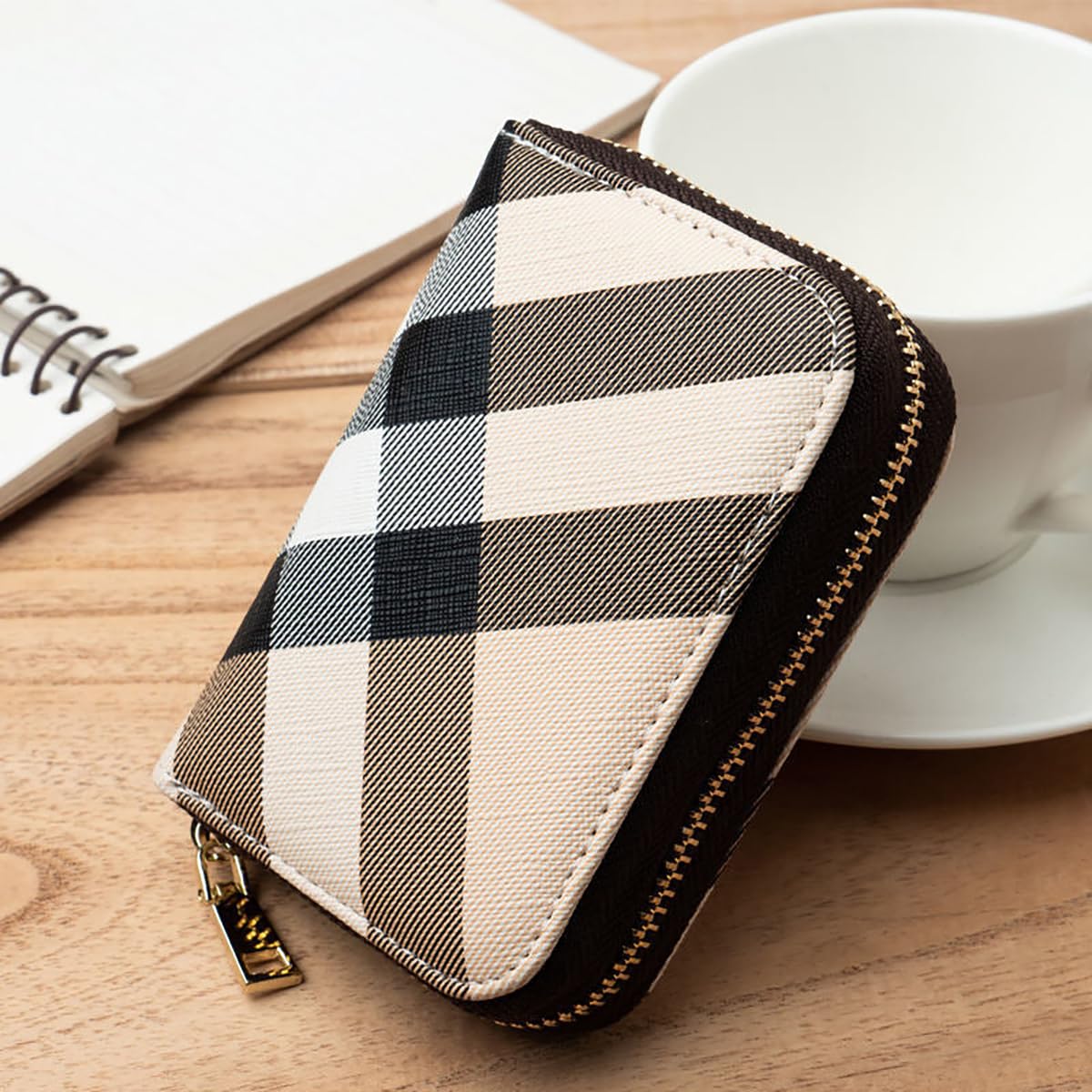 SYGA Fashion Women's Zipper Card Holder - Slim RFID Blocking Credit Card Wallet for Men & Women - Multi-Pocket ID & Driver's License Organizer (Cream) | Perfect for Travel, Shopping & Everyday Use