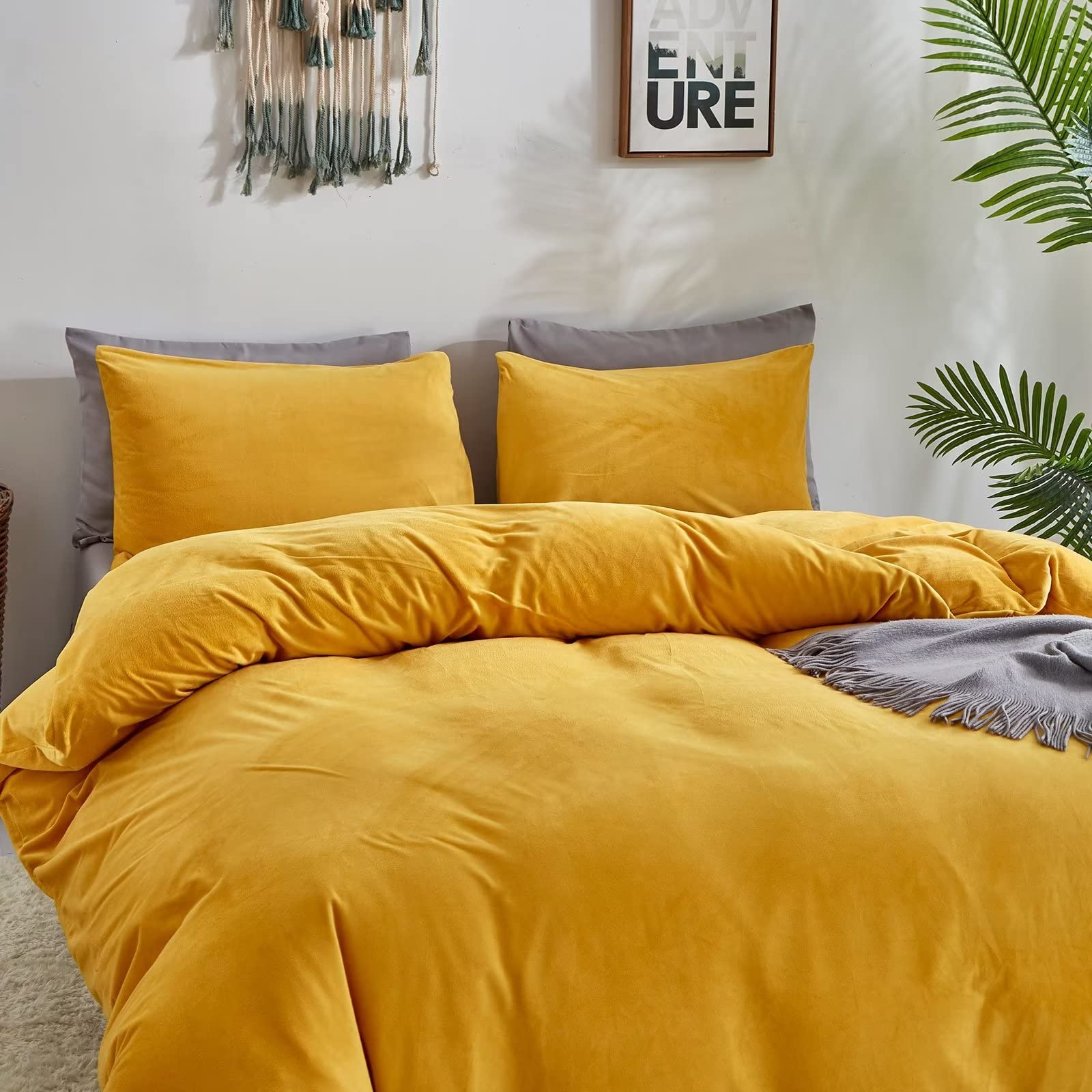 Mustard Yellow Comforter Set King - Velvet & Sherpa Plush Bedding for Women & Men | Ultra Soft Micro Mink & Flannel Fuzzy Comforter | Dark Yellow Fluffy Bed Set for Cozy Winter Nights & Modern Bedroom Decor