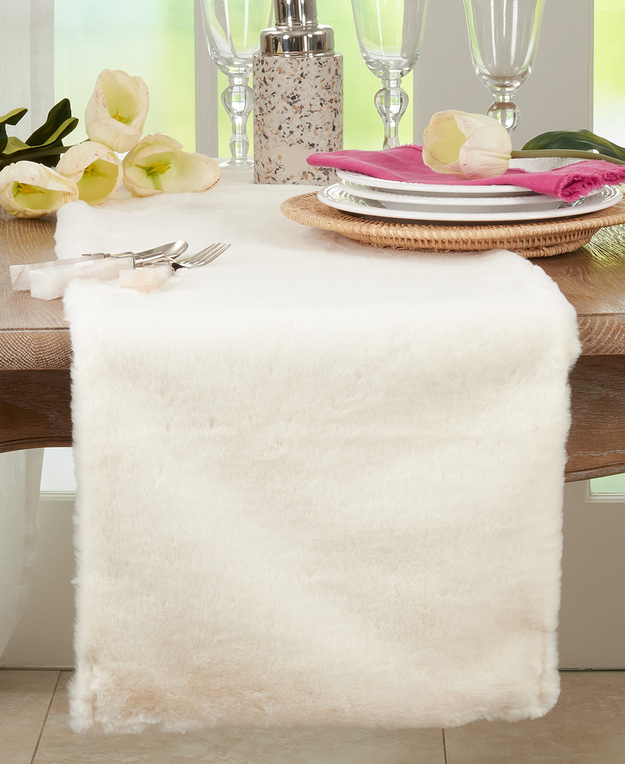Luxury Faux Fur Rabbit Table Runner - Soft Winter Dining Decor for Christmas, Thanksgiving & Holiday Parties - Elegant Home Decor for Dining Table, Buffet & Sideboard