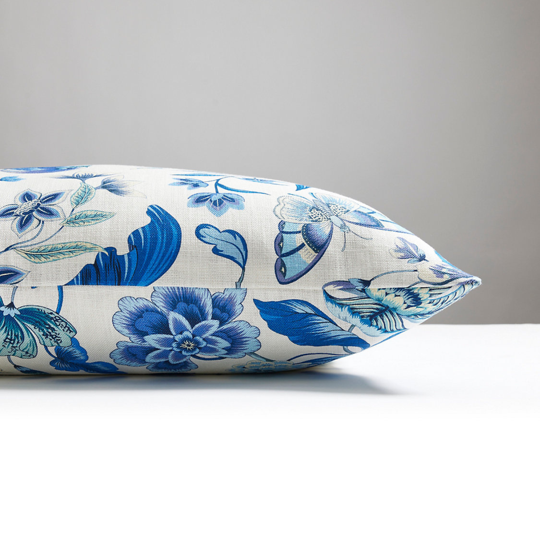 Botany Bay Pillow - Soft & Comfortable Decorative Throw Pillow for Couch, Bed, Sofa - Perfect for Living Room, Bedroom, and Home Decor