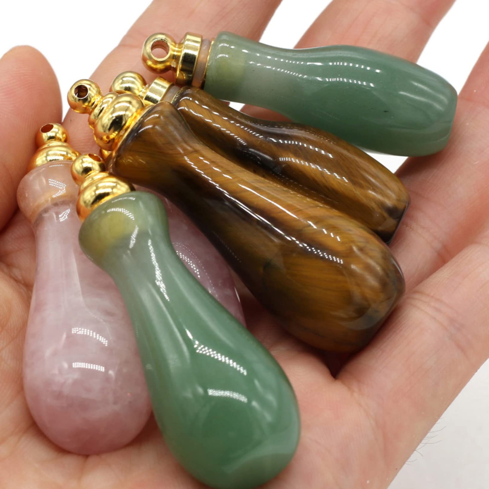 Natural Crystal Tiger Eye Stone Perfume Bottle Pendant Necklace - Elegant Women's Jewelry Gift for Aromatherapy & Spiritual Healing (Great for Meditation, Yoga & Special Occasions)