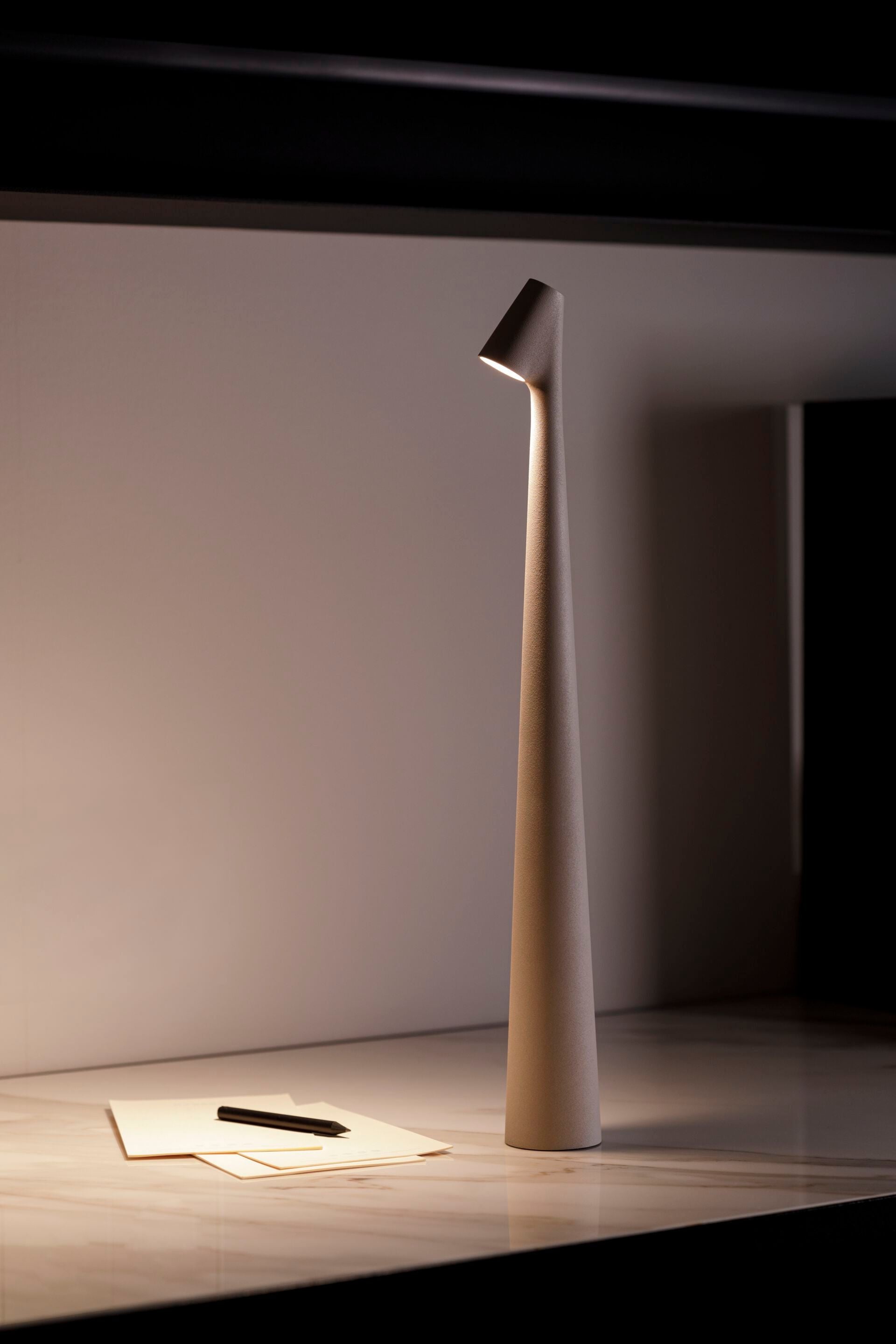 Portable Table Lamp - Handmade African Design, USB Rechargeable & Adjustable Brightness for Bedroom, Living Room, and Outdoor Camping