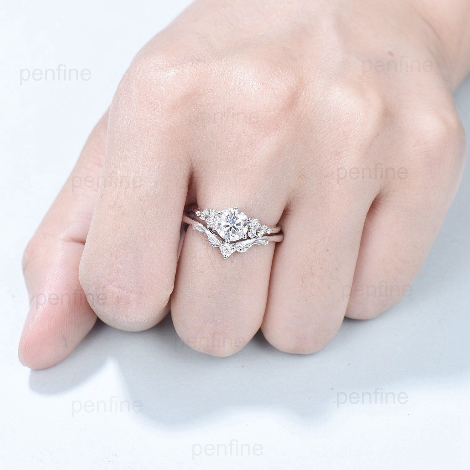 1CT Round Brilliant Moissanite Engagement Ring Set - Snowdrift Moissanite Diamond Wedding Band - Unique Six Prongs Leaf Design - Anniversary Promise Ring for Women - Perfect for Proposals, Weddings & Special Occasions