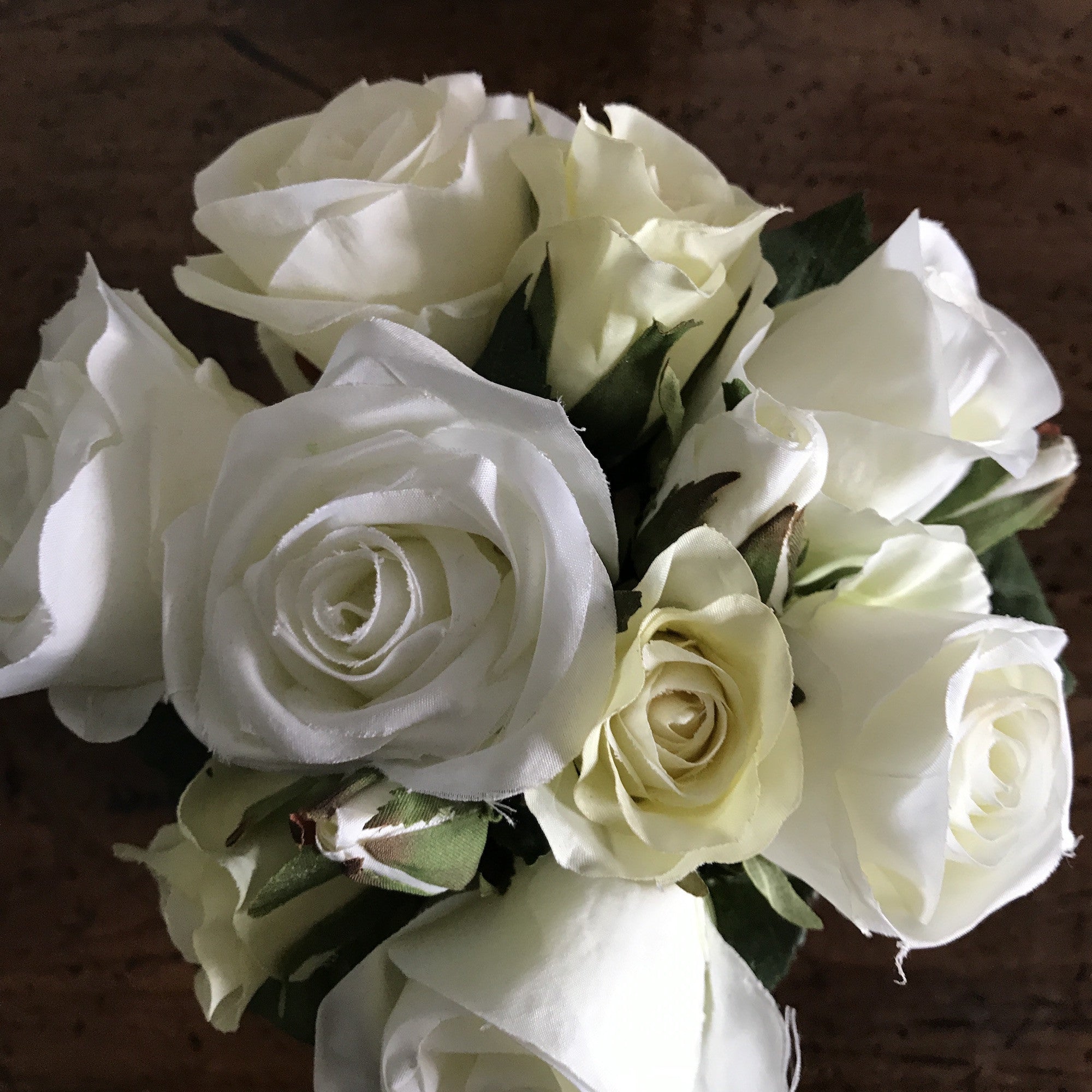 Premium Artificial White Roses - Lifelike Silk Flowers for Home Decor, Wedding Bouquets, and Event Centerpieces