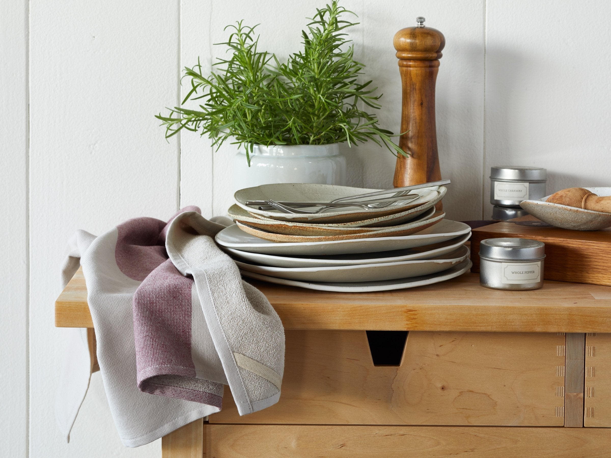 Premium Striped Kitchen Towels Set of 2 - Absorbent & Quick-Drying Dish Cloths for Washing Dishes, Cleaning Countertops & Drying Hands - Soft Cotton Kitchen Linens for Everyday Use