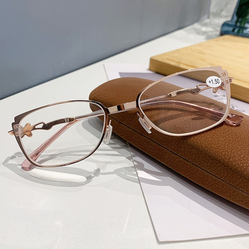Stylish Women's Diamond-Encrusted Ultra Lightweight Blue Light Blocking Reading Glasses - Perfect for Work, Screen Time & Fashion Accessories