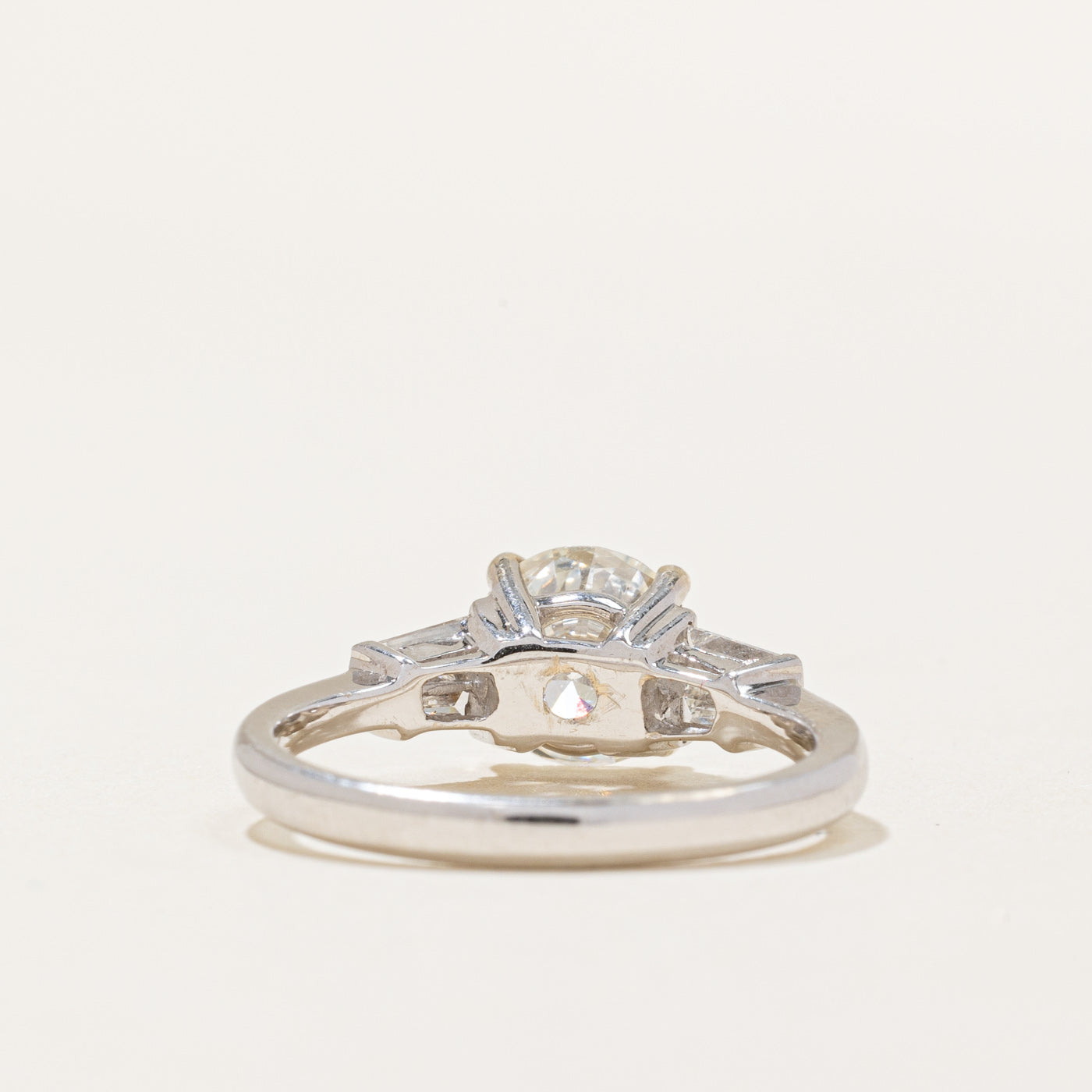 18K White Gold Solitaire Diamond Engagement Ring with Baguette Side Stones - 1.58ct Center Stone & 0.36ctw Accents - Size 6.75 - Perfect for Proposals, Anniversaries & Special Occasions