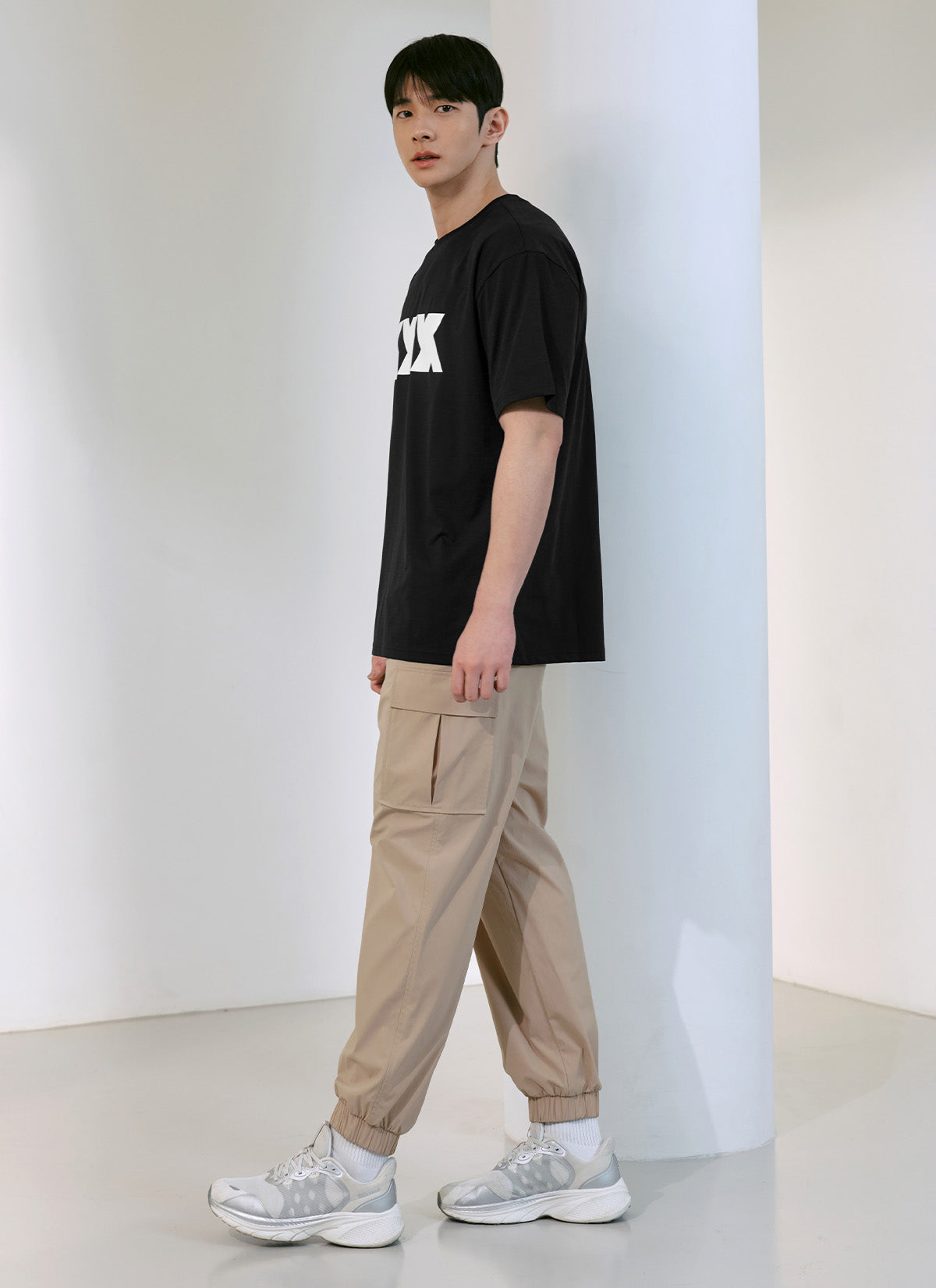 **Elastic Waist Loose Fit Cargo Jogger Pants for Men - Comfortable Casual Workout & Outdoor Hiking Pants**