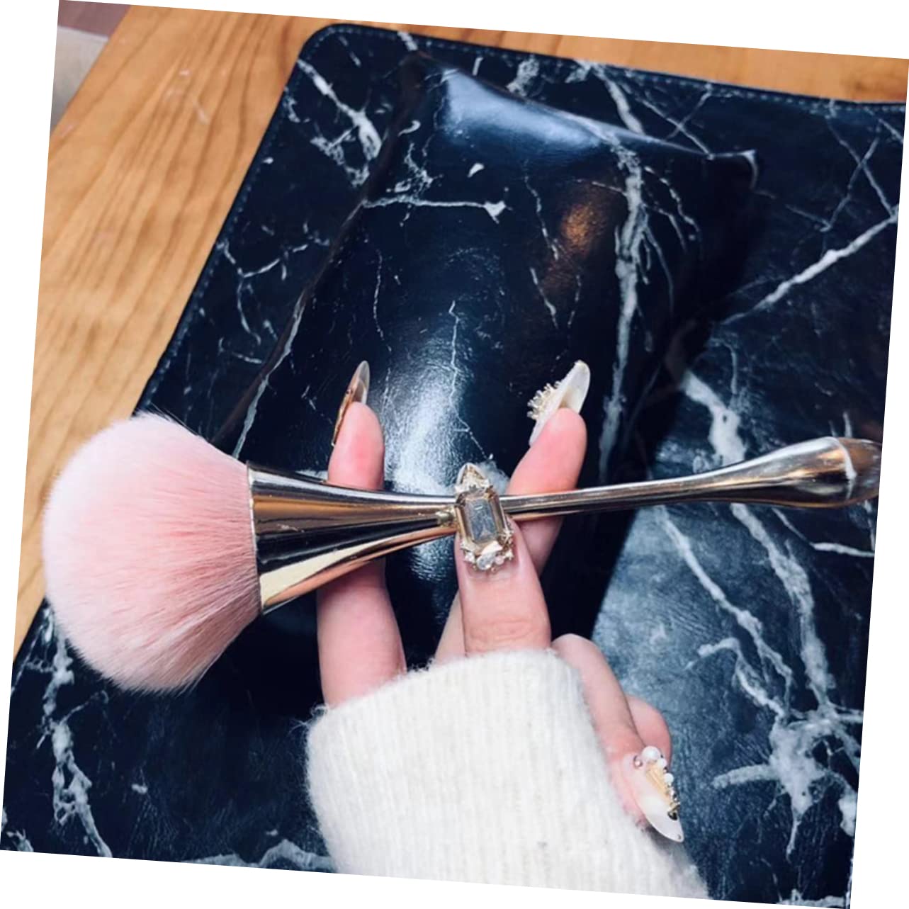 FOMIYES Marble Nail Art Hand Pillow - Non-Slip Manicure Hand Rest for Gel & Acrylic Nails - Durable & Easy to Clean for Professional & Beginner Nail Technicians - Perfect for Salon, Home & Travel Nail Care
