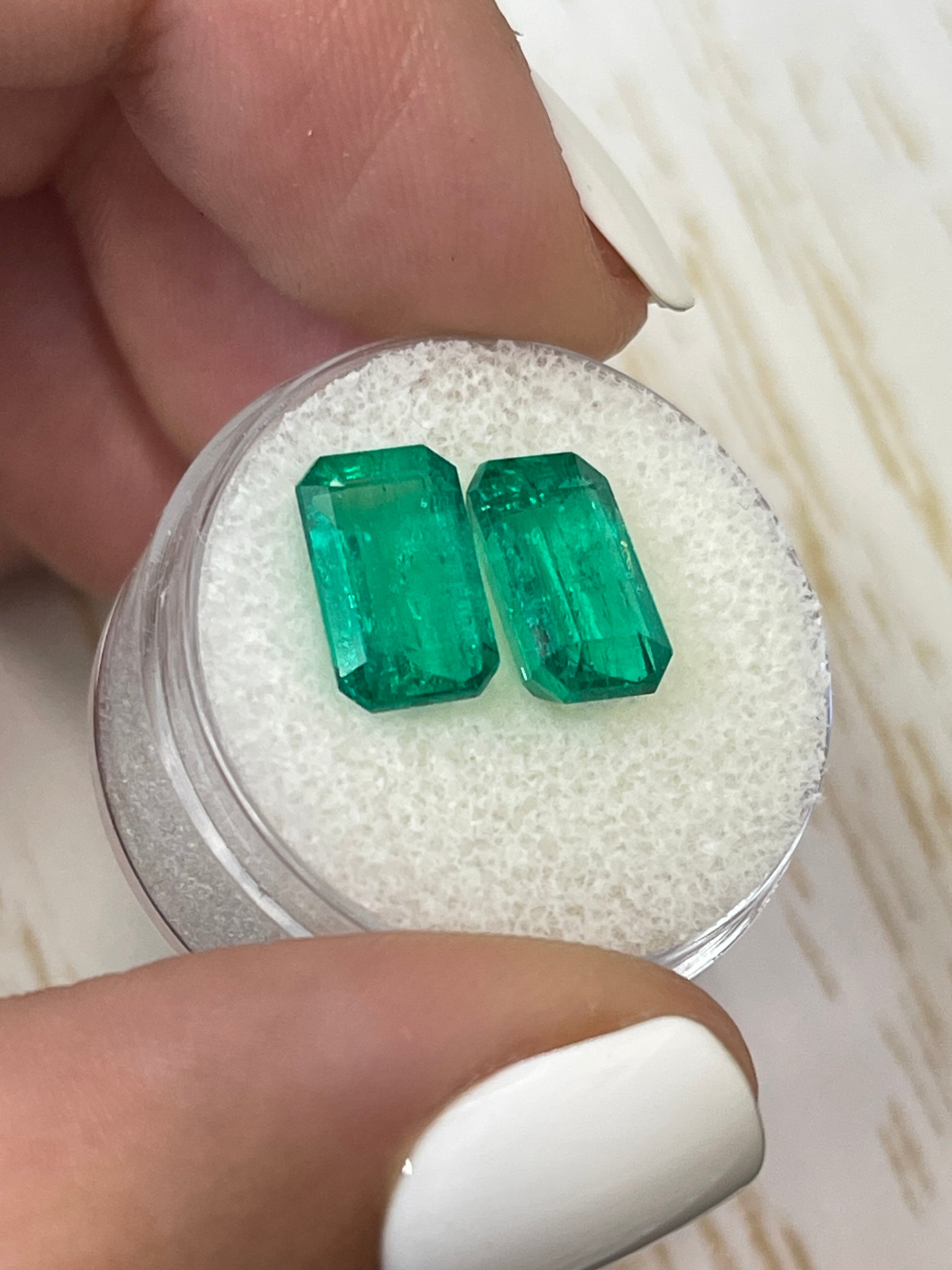 5.63tcw GIA Certified 11x7mm Loose Colombian Emerald Gemstones - Emerald Cut Fine Matching Pair for Jewelry Making, Engagement Rings & Luxury Gifts