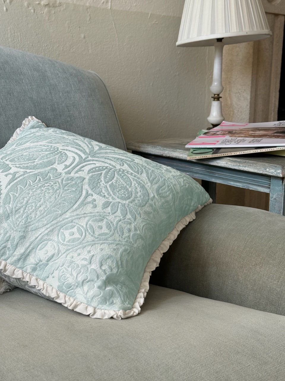 Elegant Pale Blue Damask Print Decorative Throw Pillow Cover 18x18 Inches - Perfect for Sofa, Bedroom & Home Decor