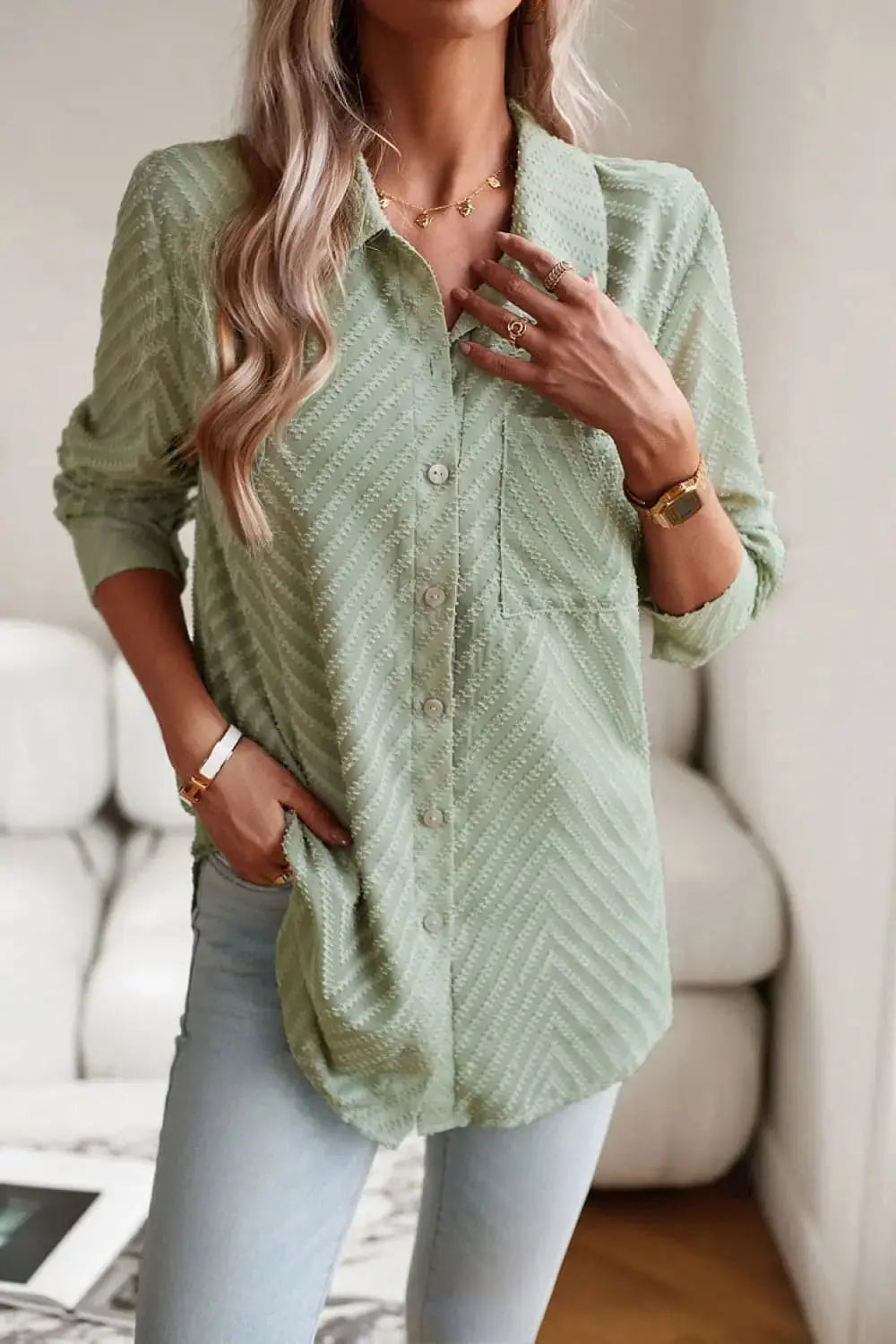 Men's Casual Long Sleeve Button Down Shirt with Collar & Chest Pocket - Perfect for Office, Business, and Outdoor Activities