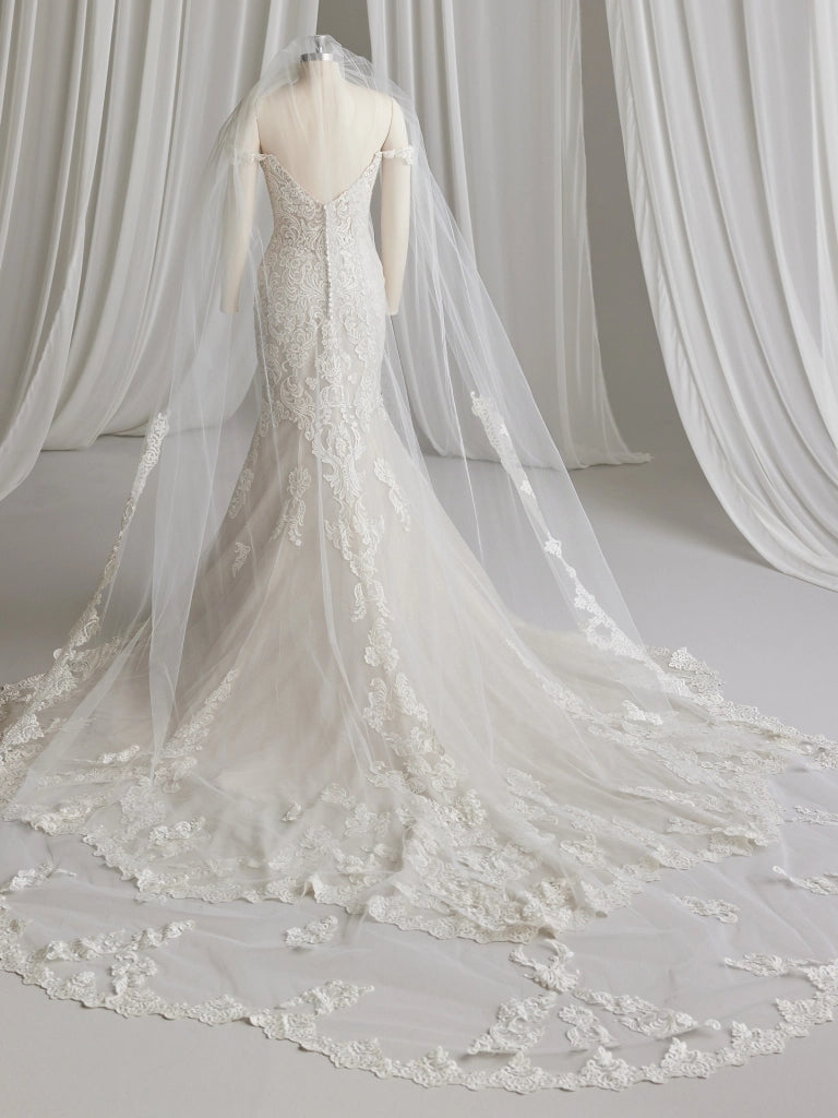 Maggie Sottero Fiona Royale Wedding Veil - Elegant Bridal Accessory for Ceremony & Reception | Perfect for Vintage & Classic Weddings