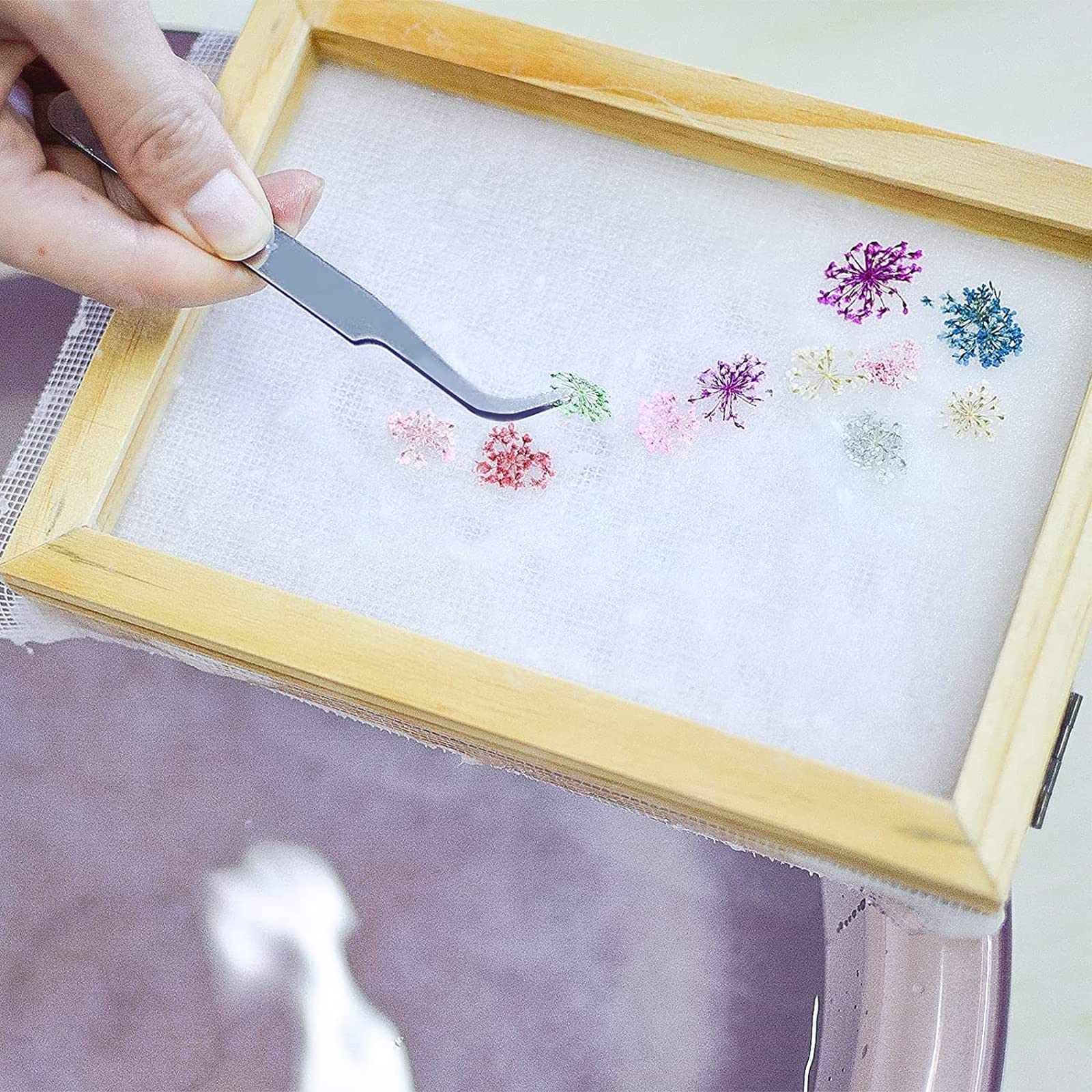 WANDIC DIY Paper Making Kit - Handmade Wooden Paper Mould with Spoon, Replaceable Mesh Cloth, Pulp & Sponge - A6 Frame Screen for Homemade Stationery, Scrapbooking & Art Projects - Perfect for Crafters, Teachers & Gift Making