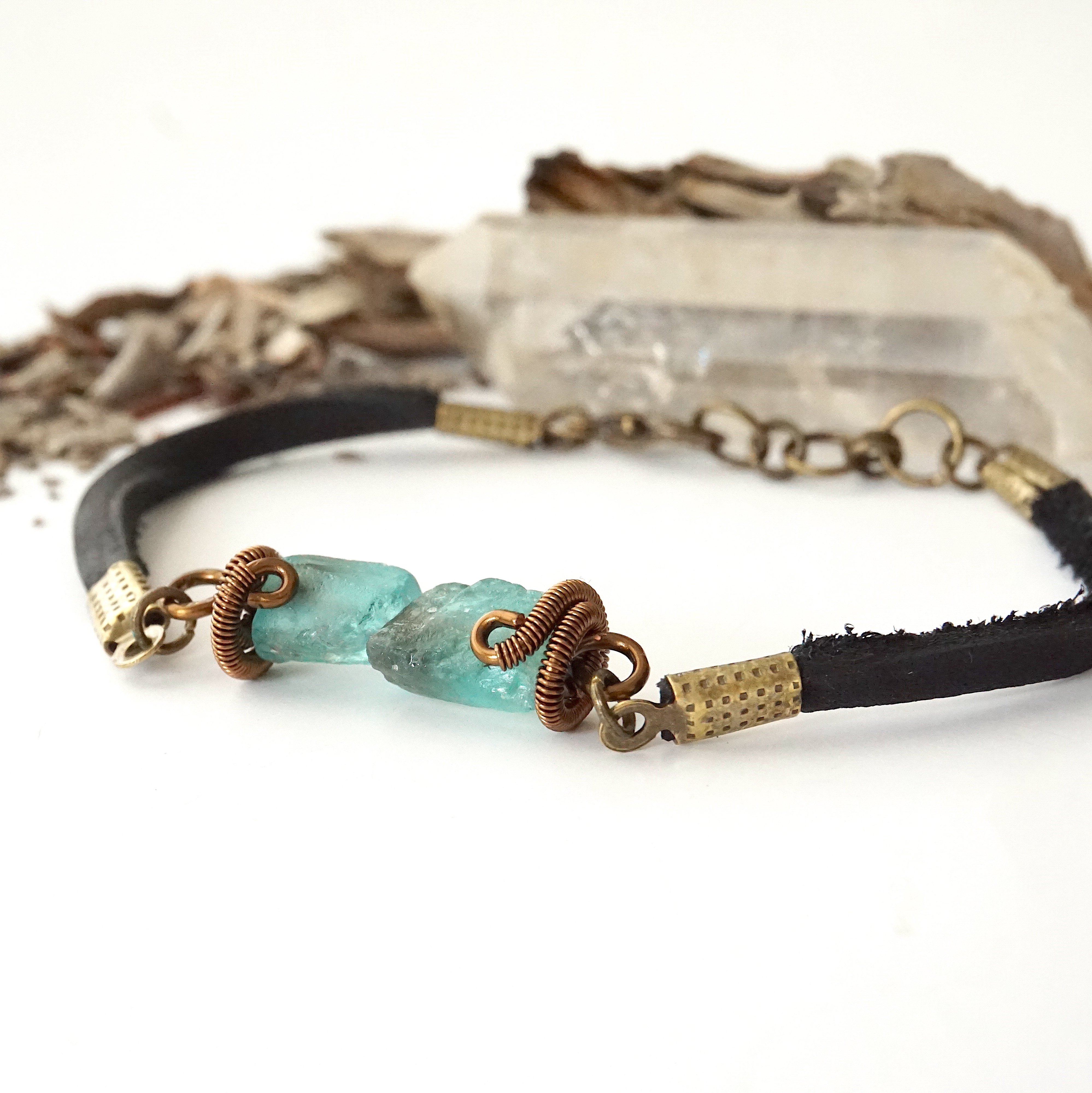 Men's Blue Raw Apatite Bracelet - Natural Stone Healing Crystal Jewelry for Meditation, Energy Balance & Spiritual Protection | Perfect Gift for Men