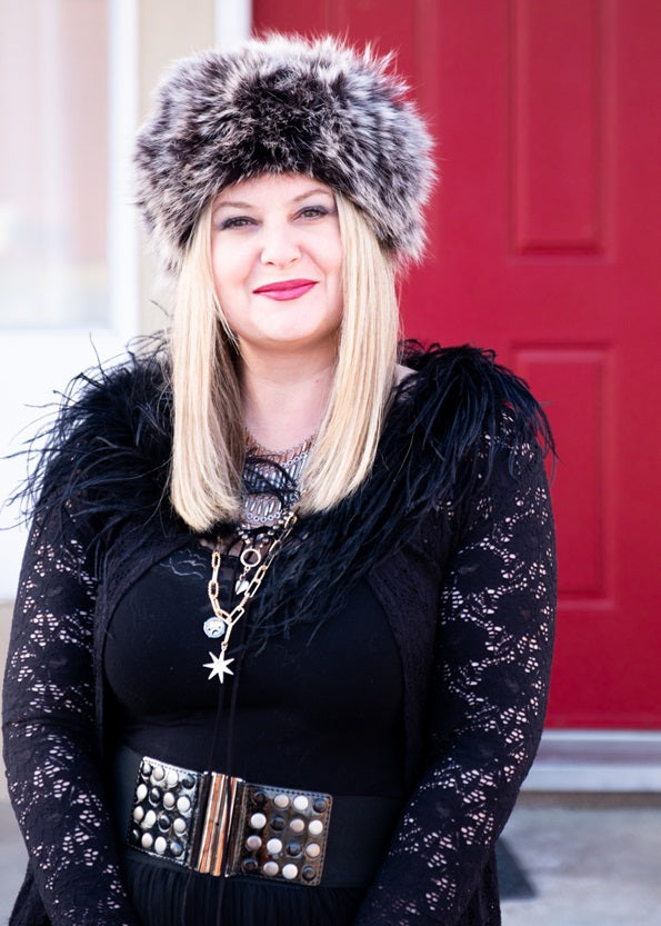 Women's Warm Knitted Fox Fur Winter Hat with Pom Pom - Cozy Beanie for Cold Weather, Outdoor Activities & Fashion Accessory