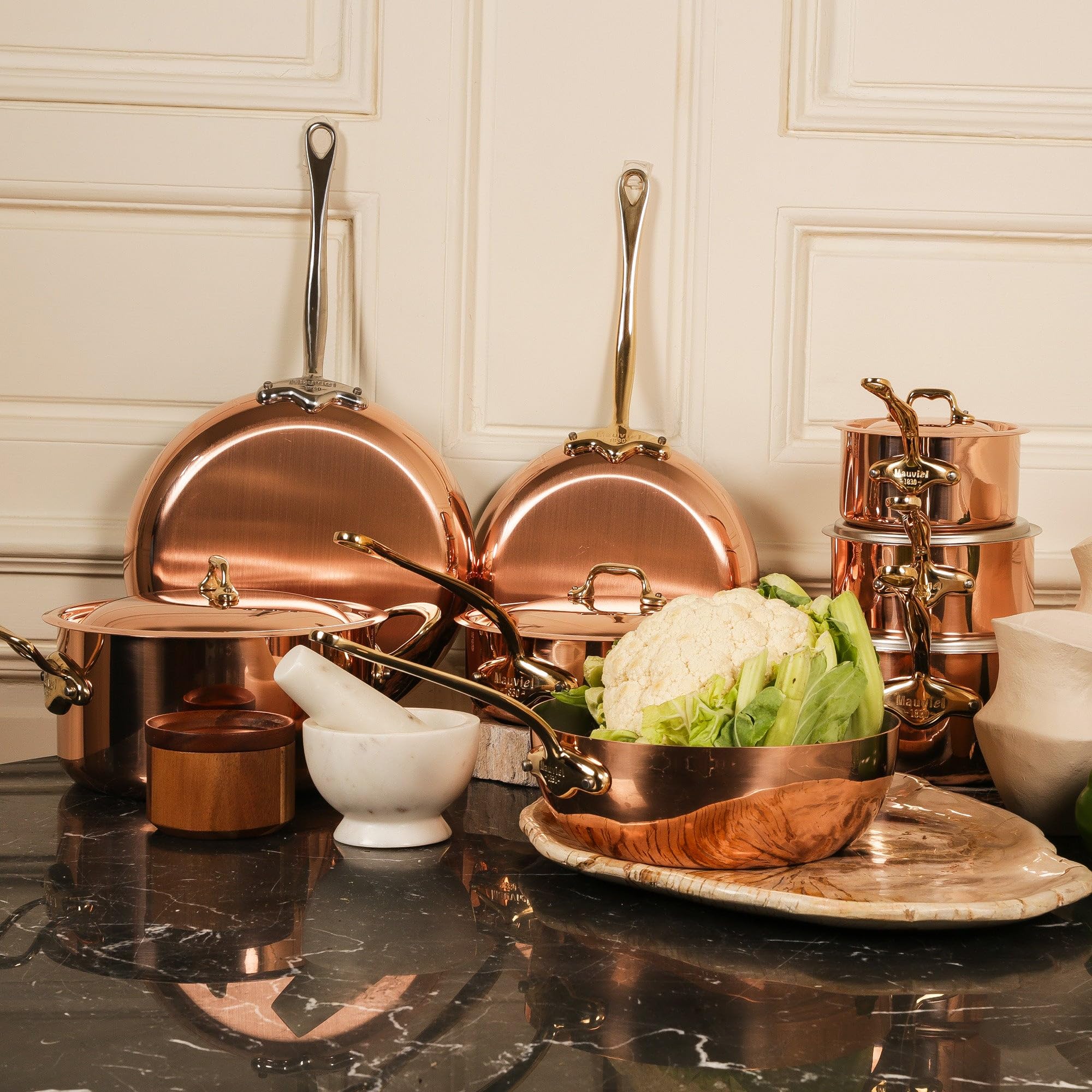 Premium Mauviel M'Heritage 150B 9.8-inch Copper & Stainless Steel Oval Saucepan with Brass Handles | 1.5mm Thick | Made in France | Professional Chef-Grade Cookware for Gourmet Cooking & Restaurant Use