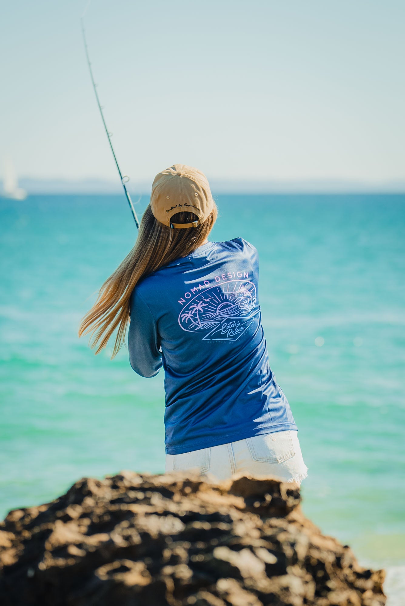 Women's Quick-Dry UPF 50+ Fishing Shirt - Lightweight, Breathable & Moisture-Wicking for Outdoor Adventures - Perfect for Kayaking, Hiking & Summer Fishing Trips