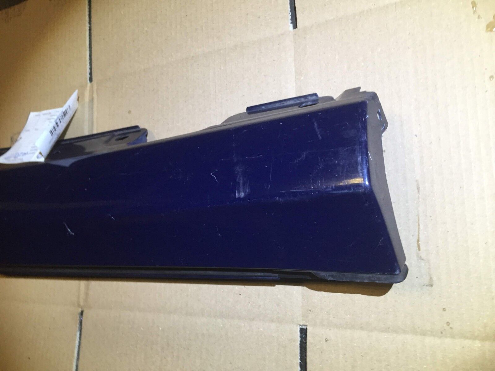 2004-2005 Mercedes Benz C240 Right Passenger Side Rocker Panel Skirt Molding OEM Replacement - Perfect for Car Restoration & Body Repair
