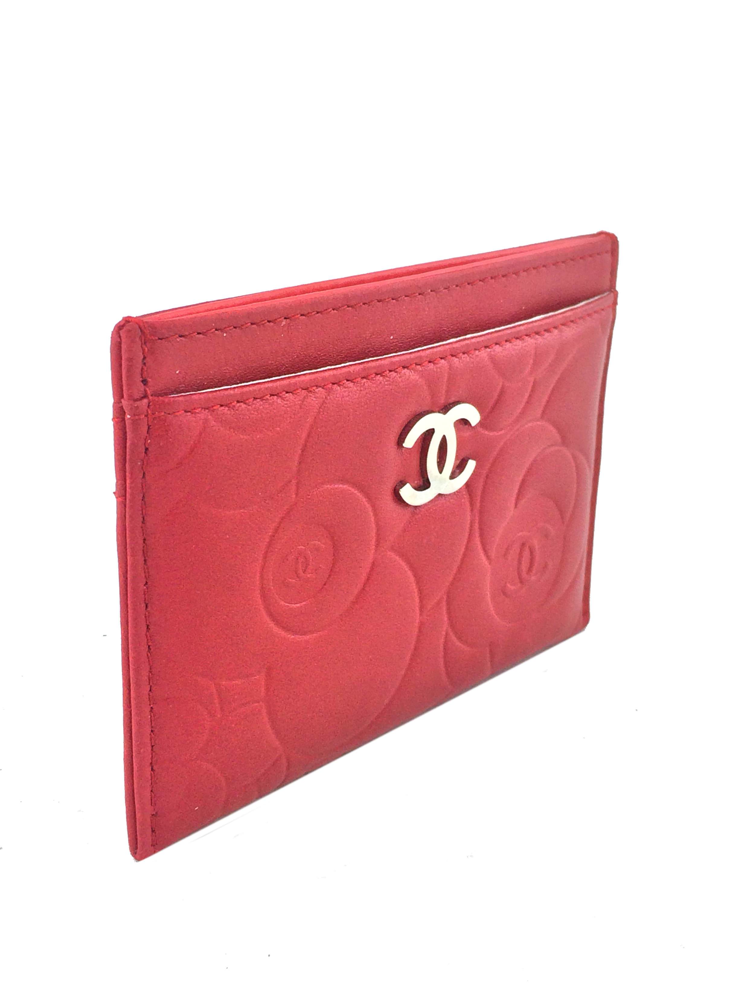 Chanel Camellia Leather Card Holder Wallet - Luxury Compact ID & Credit Card Case for Women - Perfect for Everyday Use, Travel & Gift Giving