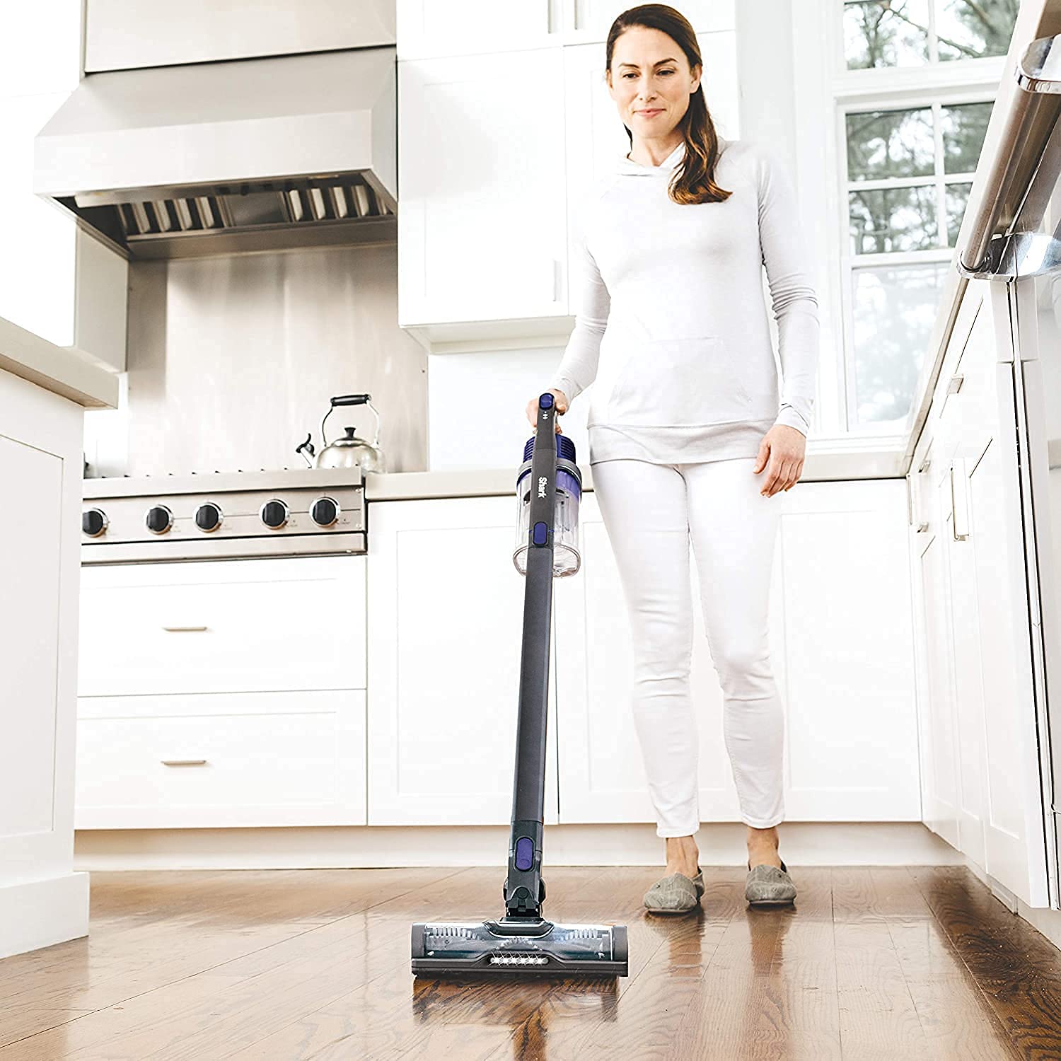 Shark Rocket Cordless Pet Vacuum 7.5lbs - Lightweight for Pets & Home Cleaning