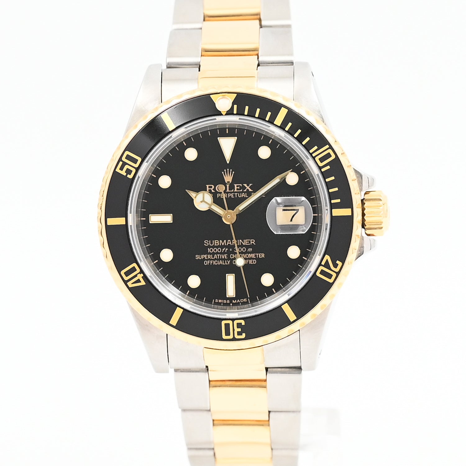 Vintage Rolex Submariner Date 40mm Men's Watch - 1986 Model - Luxury Diver Timepiece for Professional Scuba Diving & Everyday Wear