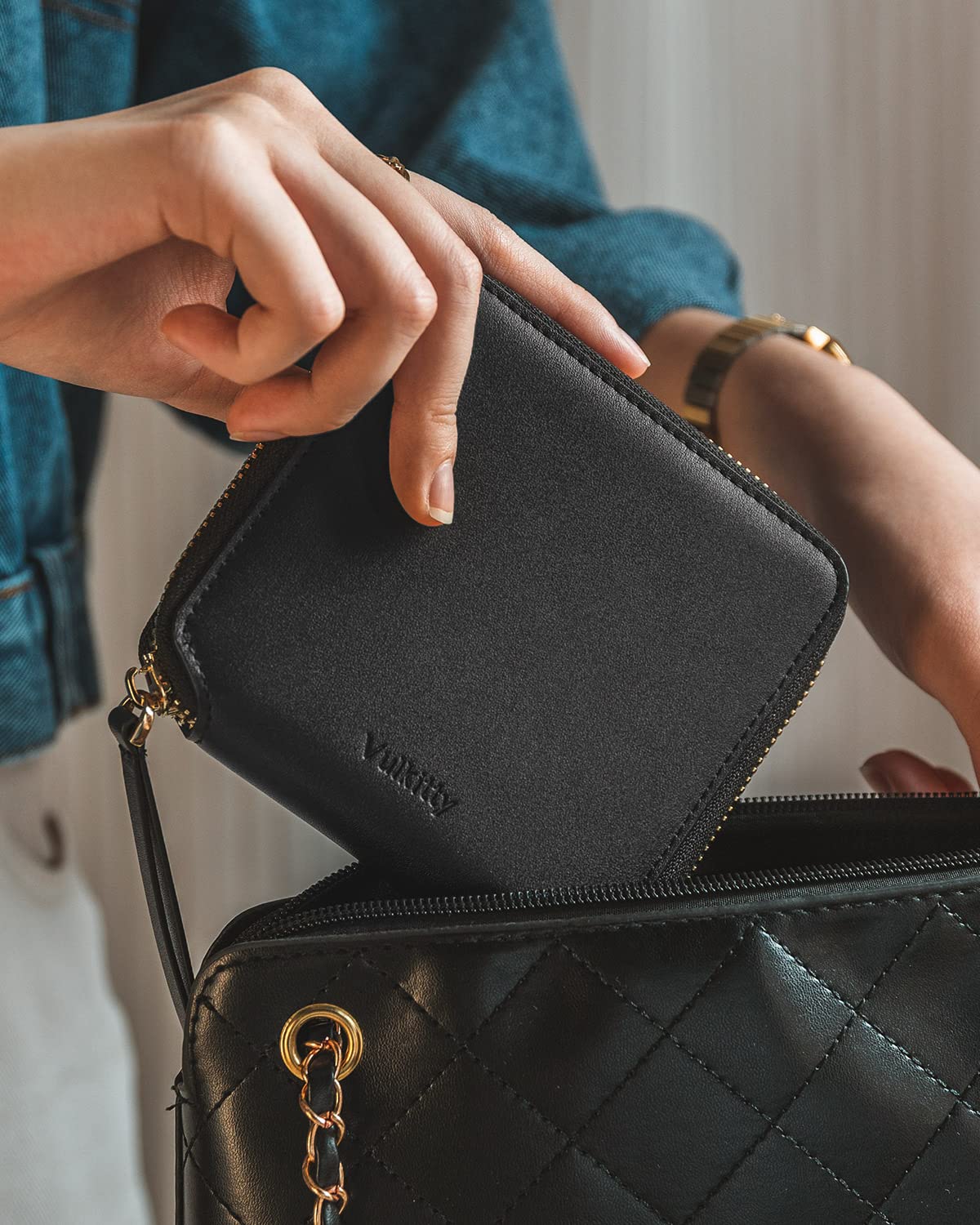 Women's RFID Blocking Leather Wallet - Slim Bifold Credit Card Holder with Zipper Coin Pocket | Perfect for Everyday Use, Travel & Gift Giving