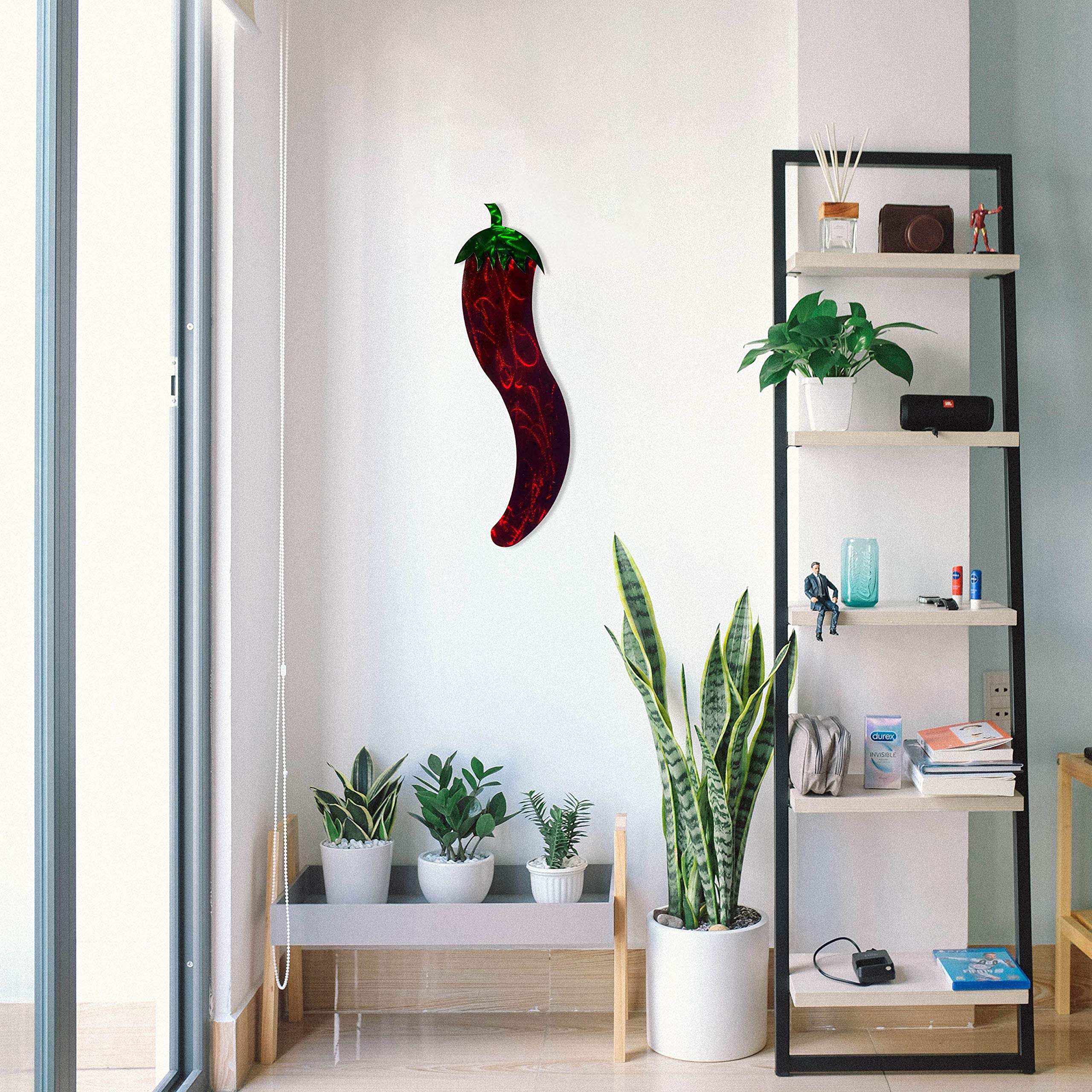 Chili Pepper Metal Wall Art - Handmade Rustic Home Decor for Kitchen, Dining Room, or Outdoor Patio - Unique Southwestern Gift Idea