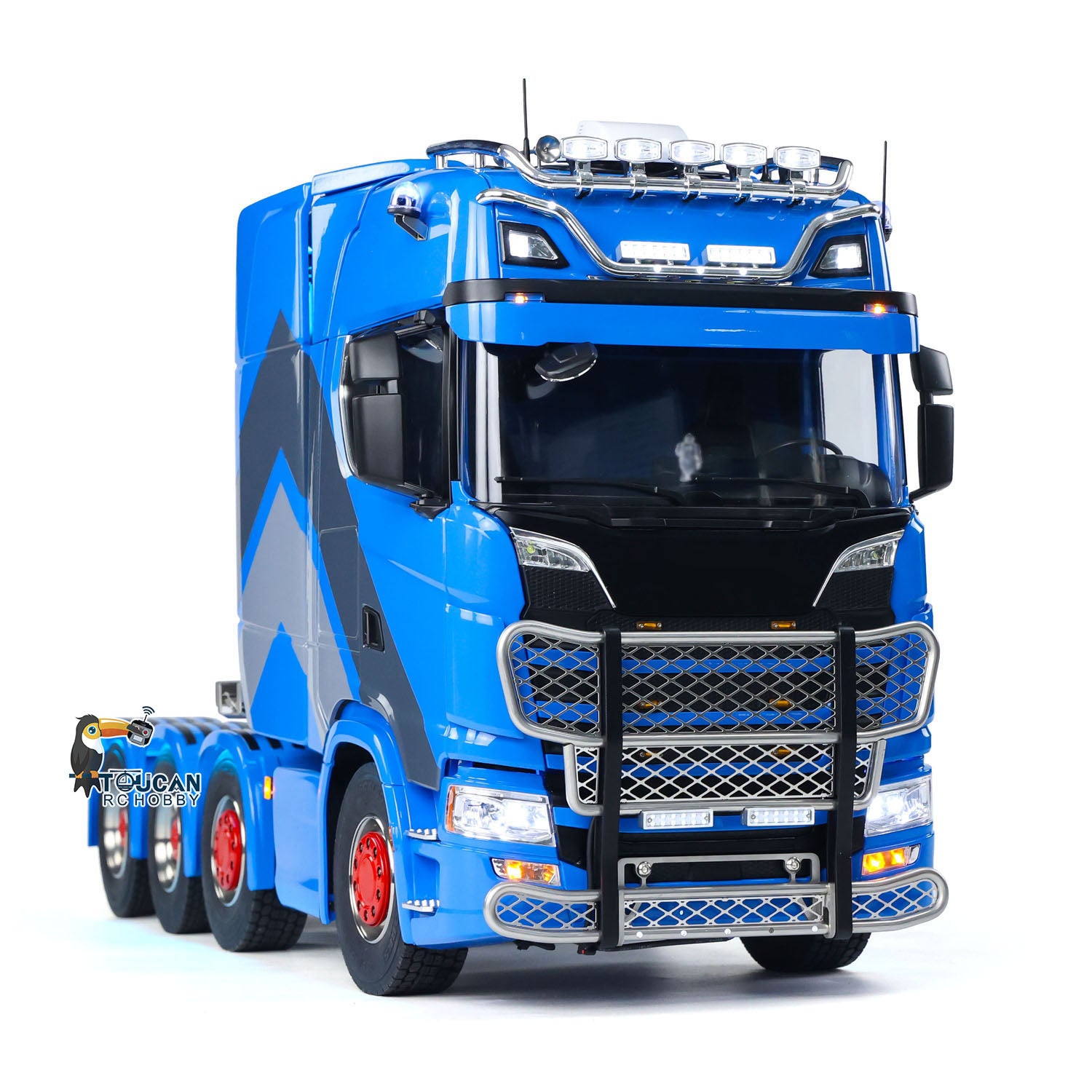 1/14 Scale 770S 8x8 Metal Chassis RC Tractor Truck - Remote Control Construction Vehicle with ST8 Battery - Perfect for Off-Road Adventure & Construction Site Play