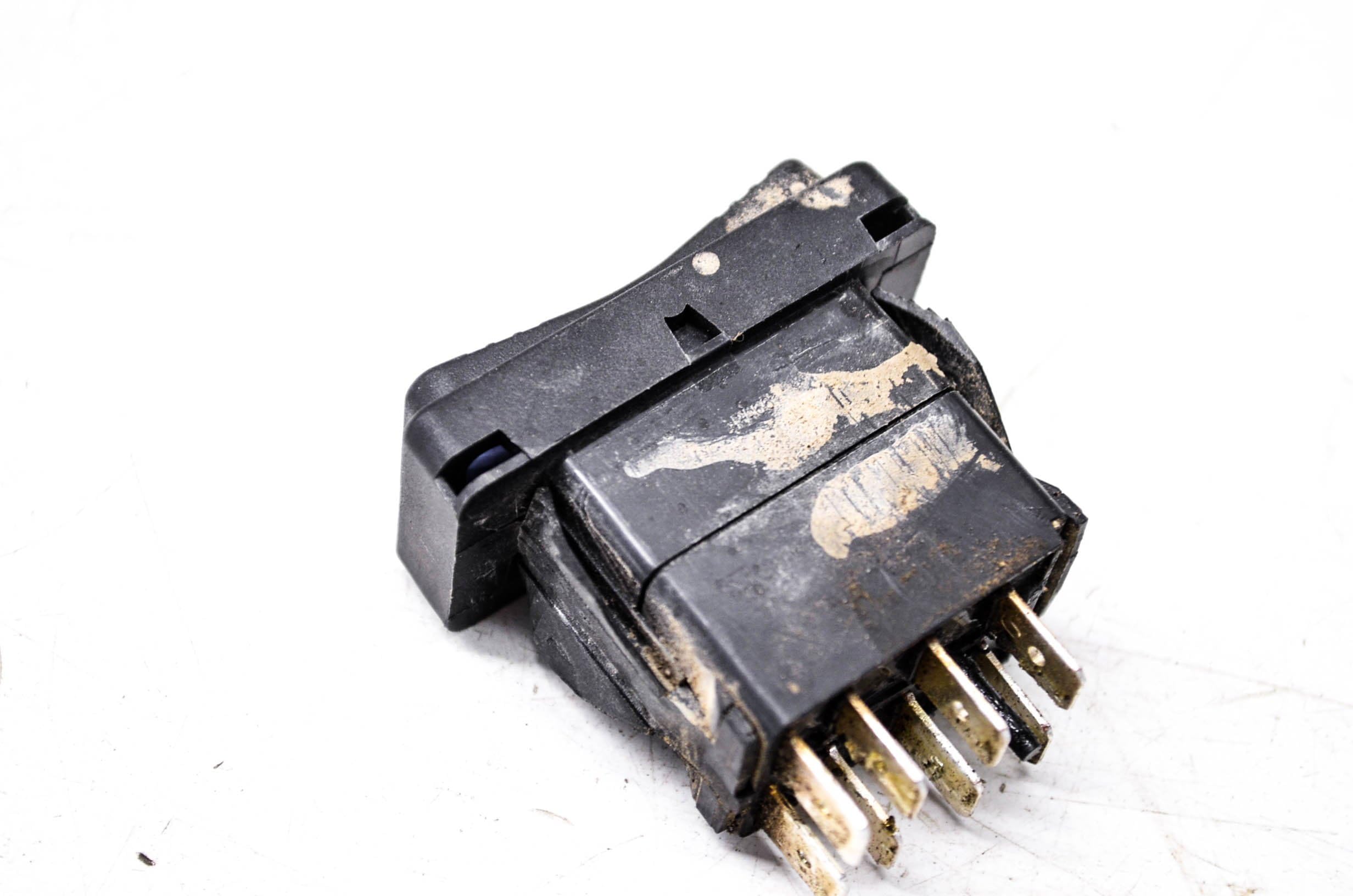 Polaris Genuine OEM Headlight Switch 4011115 - Compatible with 2005-2019 Ranger XP Crew 570 700 800 900 1000 Diesel Models - Perfect for Off-Roading, Night Driving & ATV Maintenance