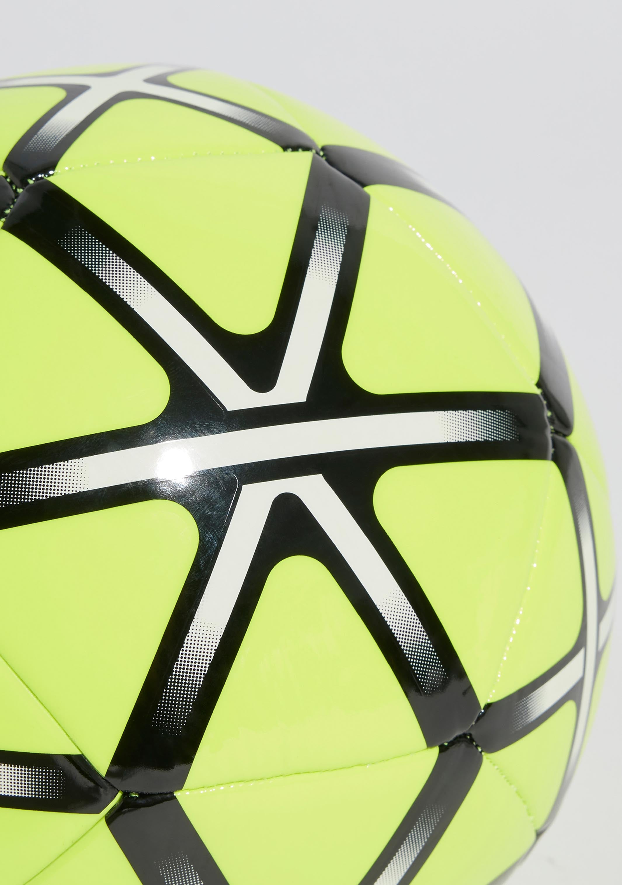 Adidas Starlancer Club Soccer Ball - Official Size 5 Match Ball for Training & Games - Perfect for Youth, Adult, and Professional Players - Indoor & Outdoor Use